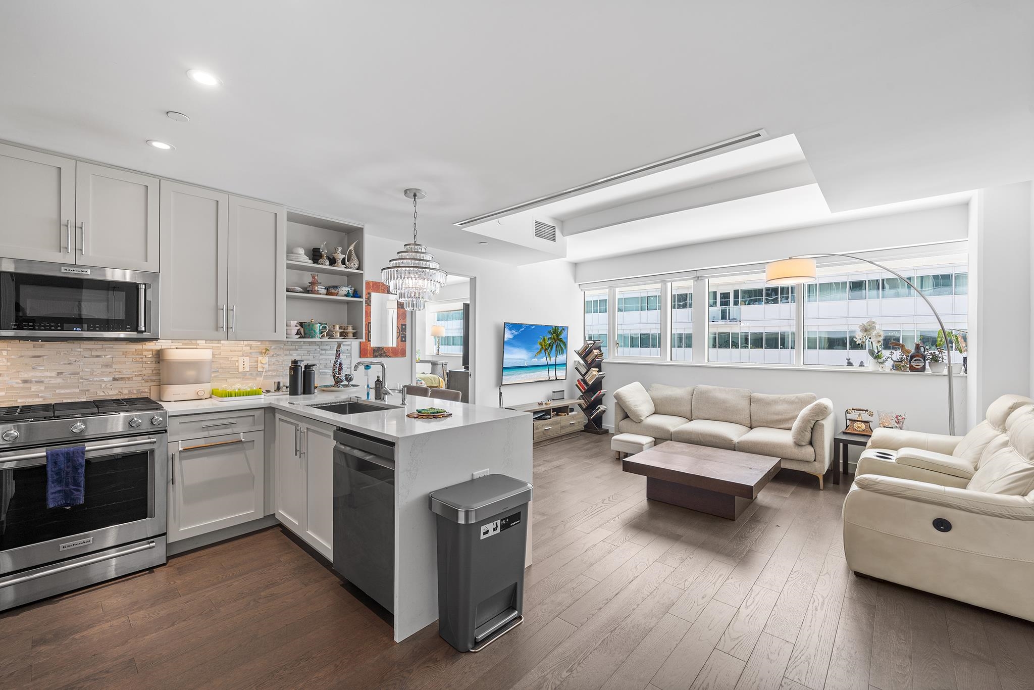 800 AVENUE AT PORT IMPERIAL - Photo 2