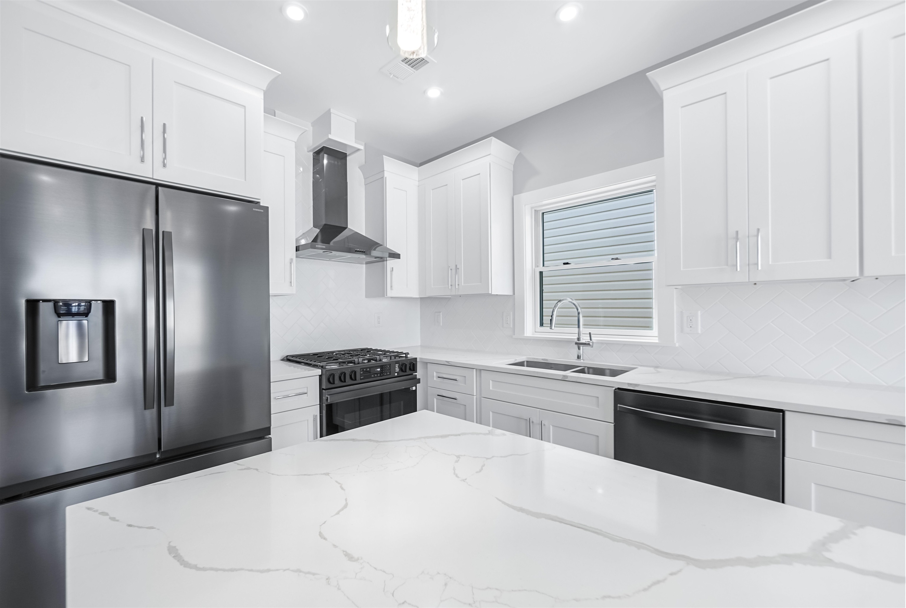 88 WEST 20TH ST - Photo 2