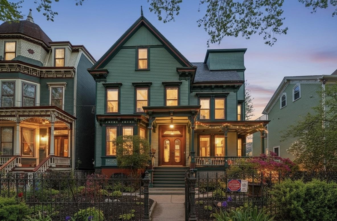 74 SHERMAN PL - Photo 1