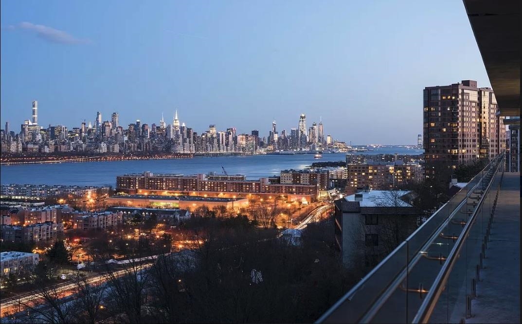 320 ADOLPHUS AVE - Photo 5