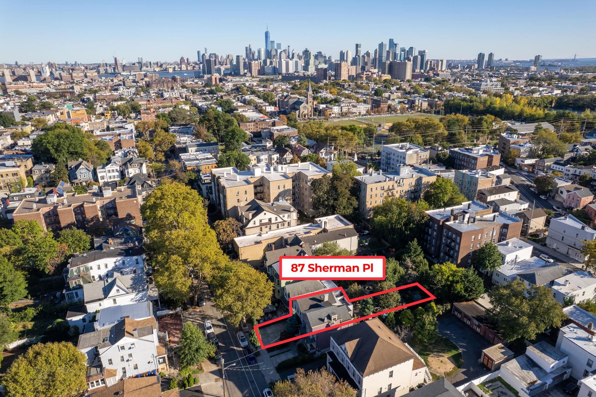 87 SHERMAN PL - Photo 3