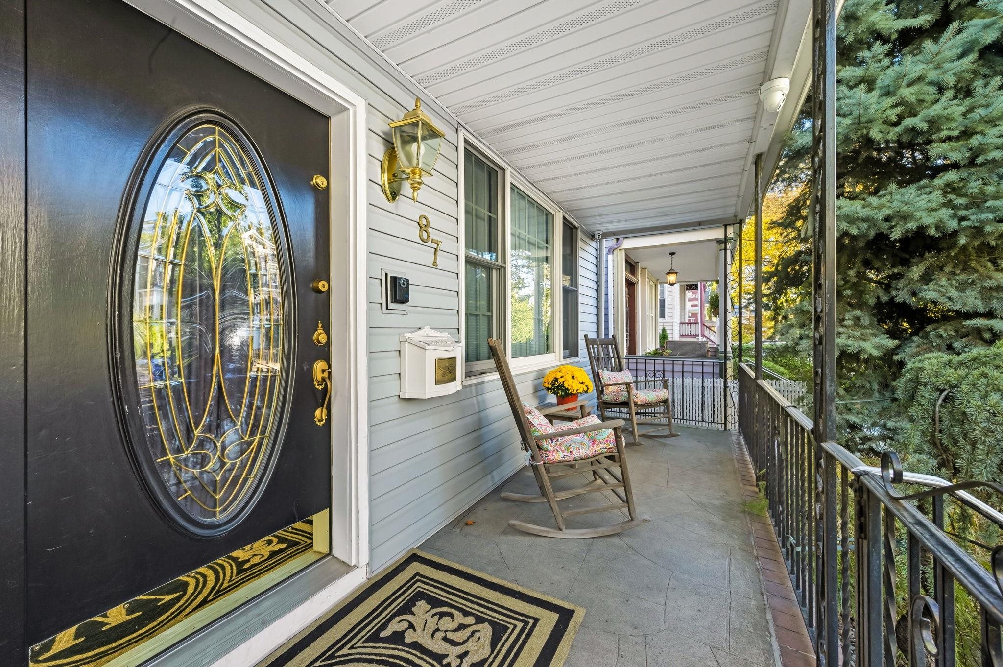 87 SHERMAN PL - Photo 4