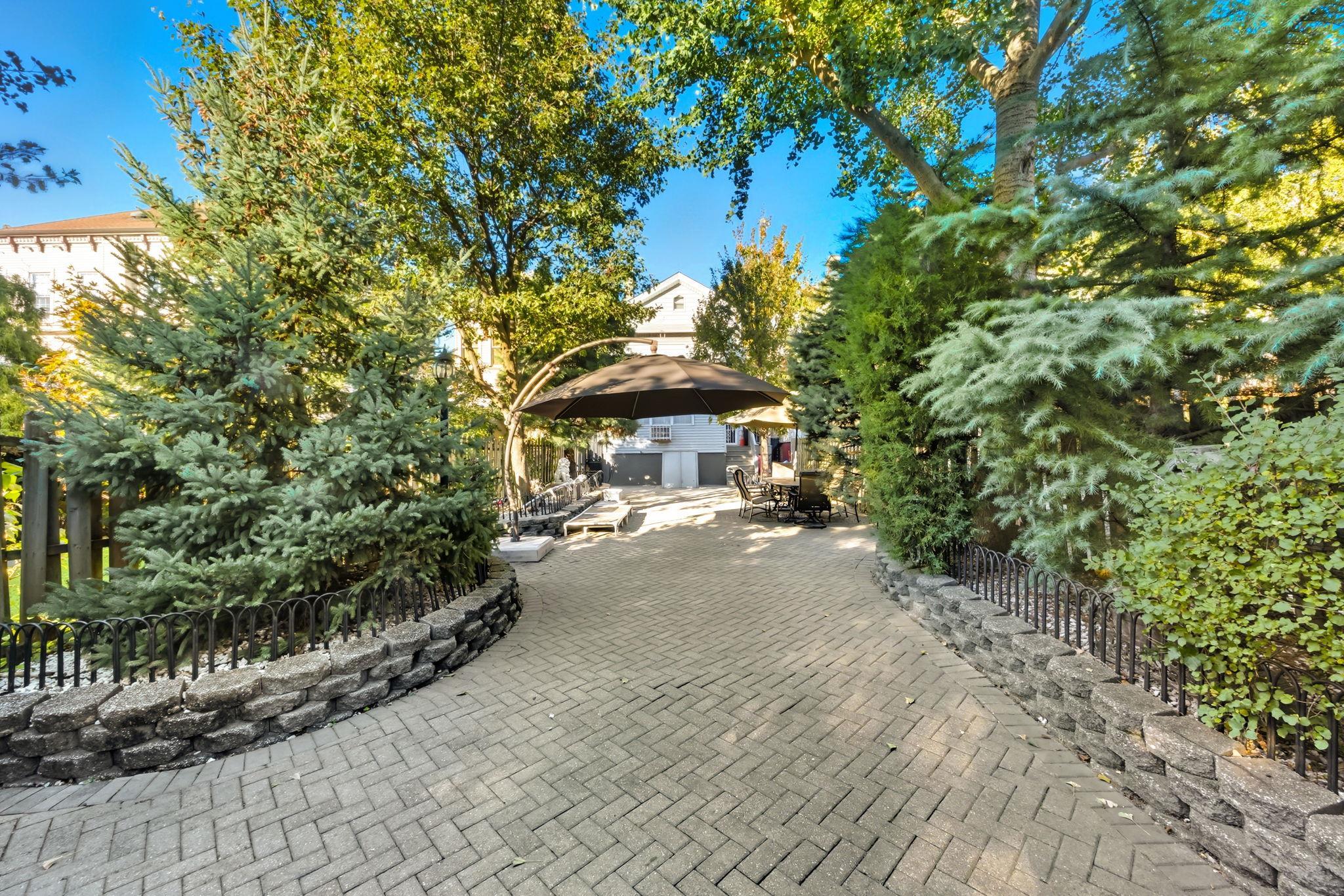 87 SHERMAN PL - Photo 5