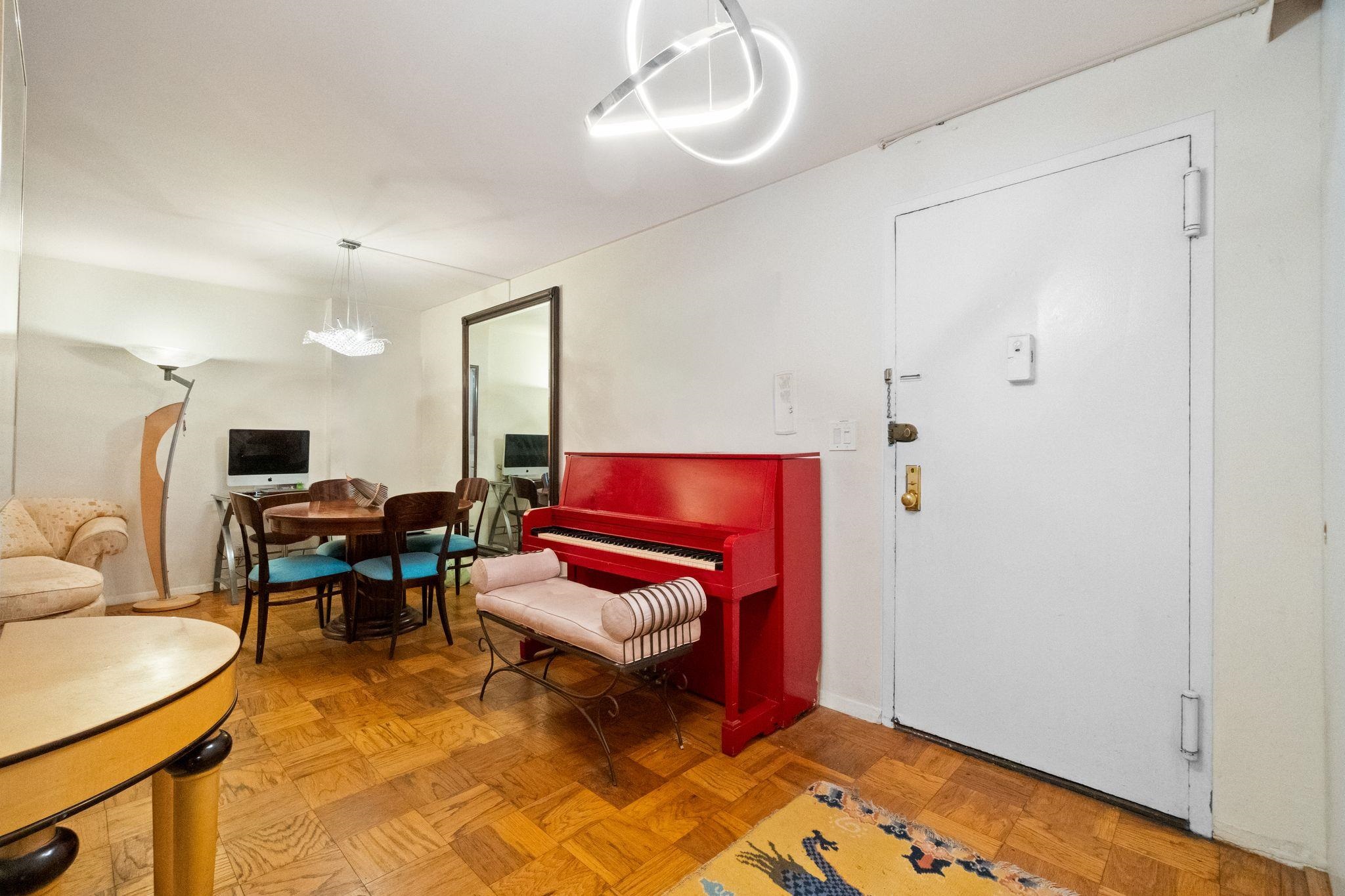 6600 BLVD EAST - Photo 3