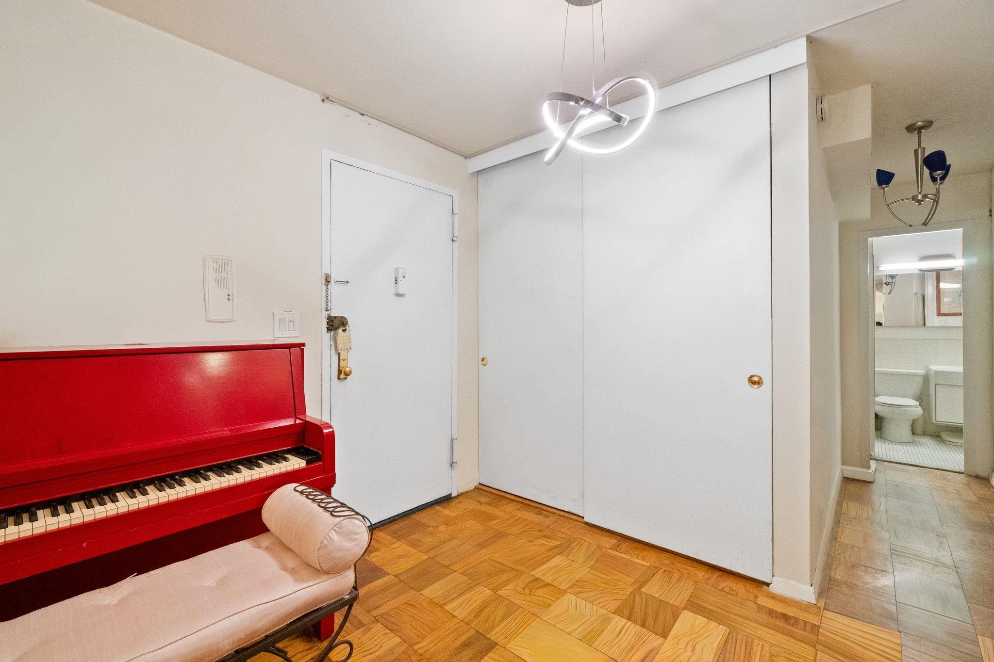 6600 BLVD EAST - Photo 4