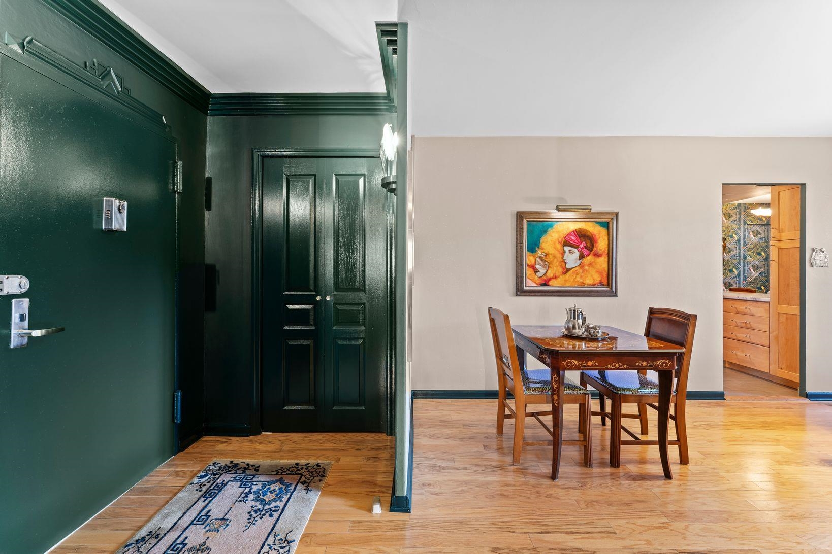 6040 BLVD EAST - Photo 2