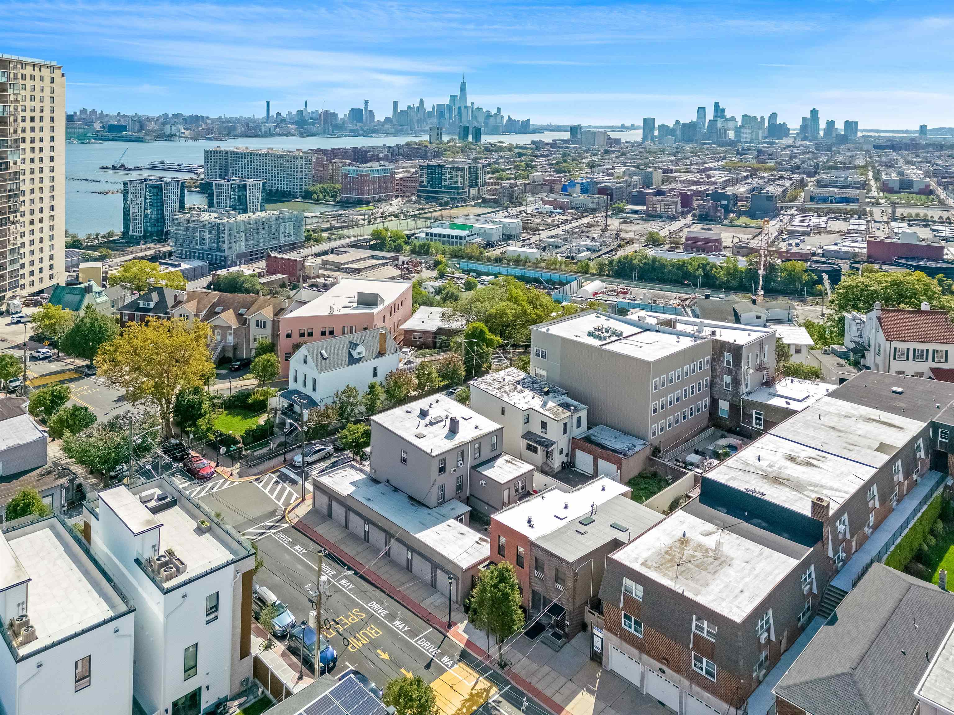 161 18TH ST - Photo 3