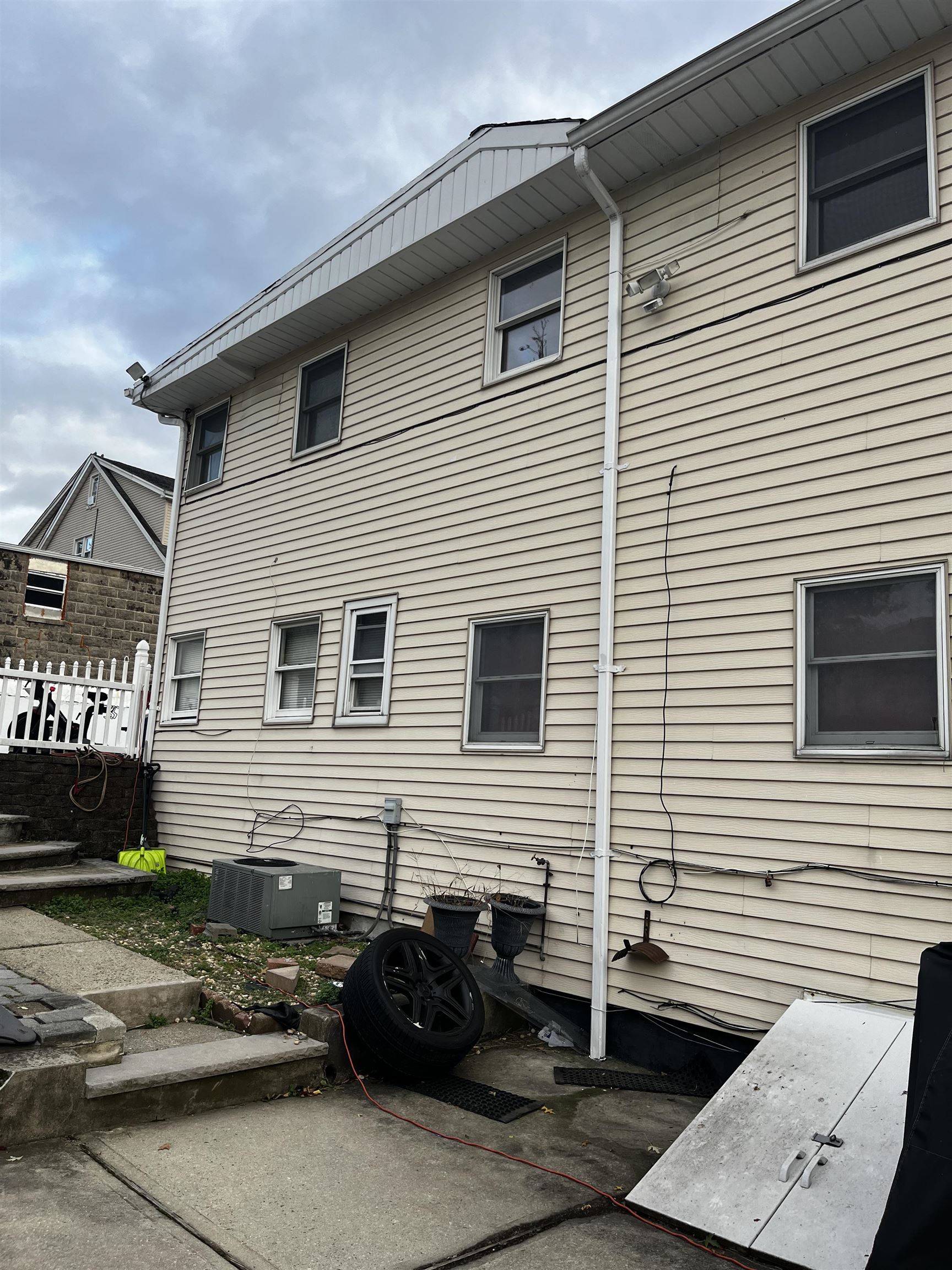 8416-8418 GRAND AVE - Photo 2