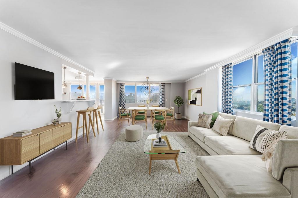 6040 BLVD EAST - Photo 2