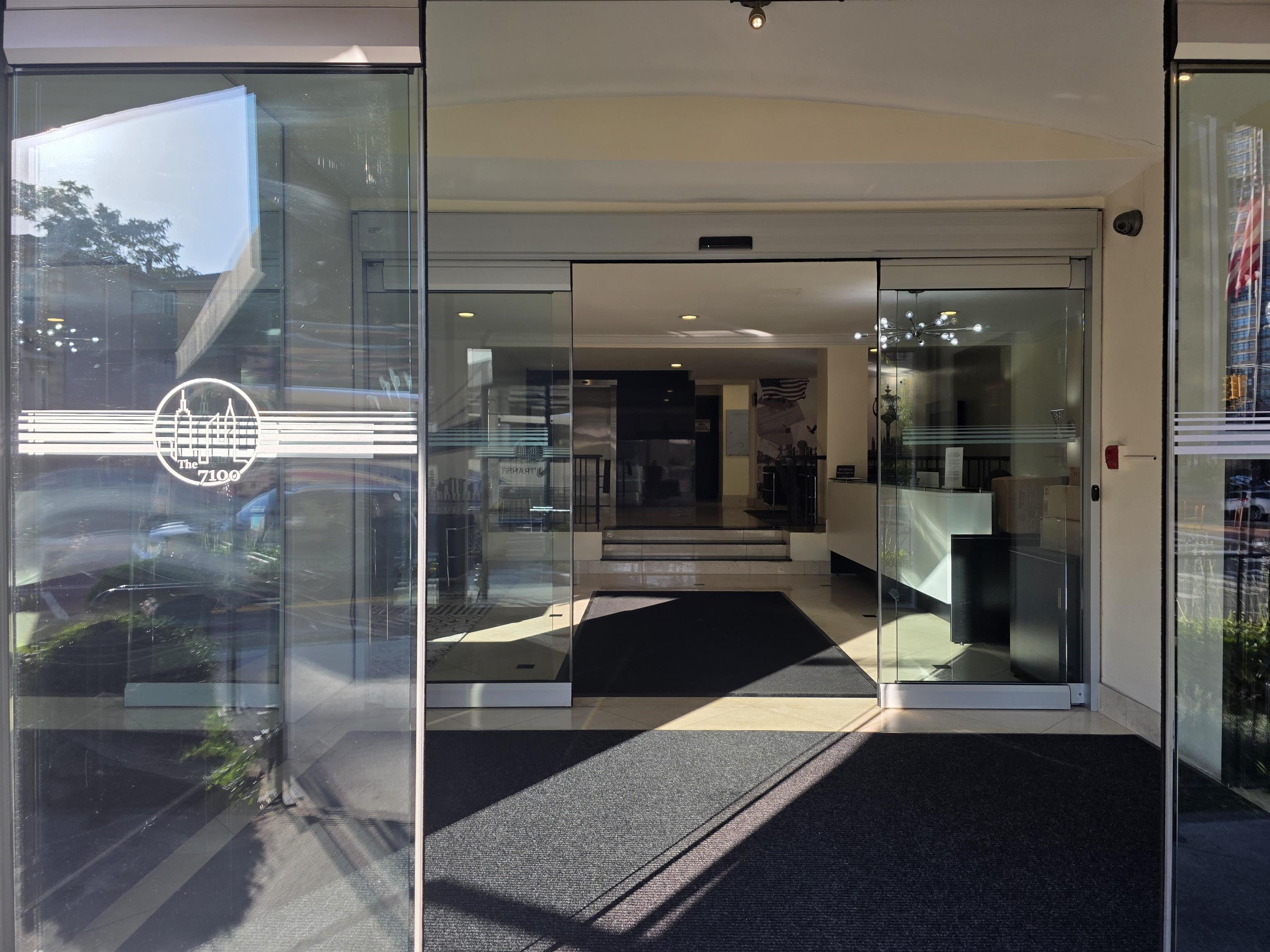 7100 BLVD EAST - Photo 2