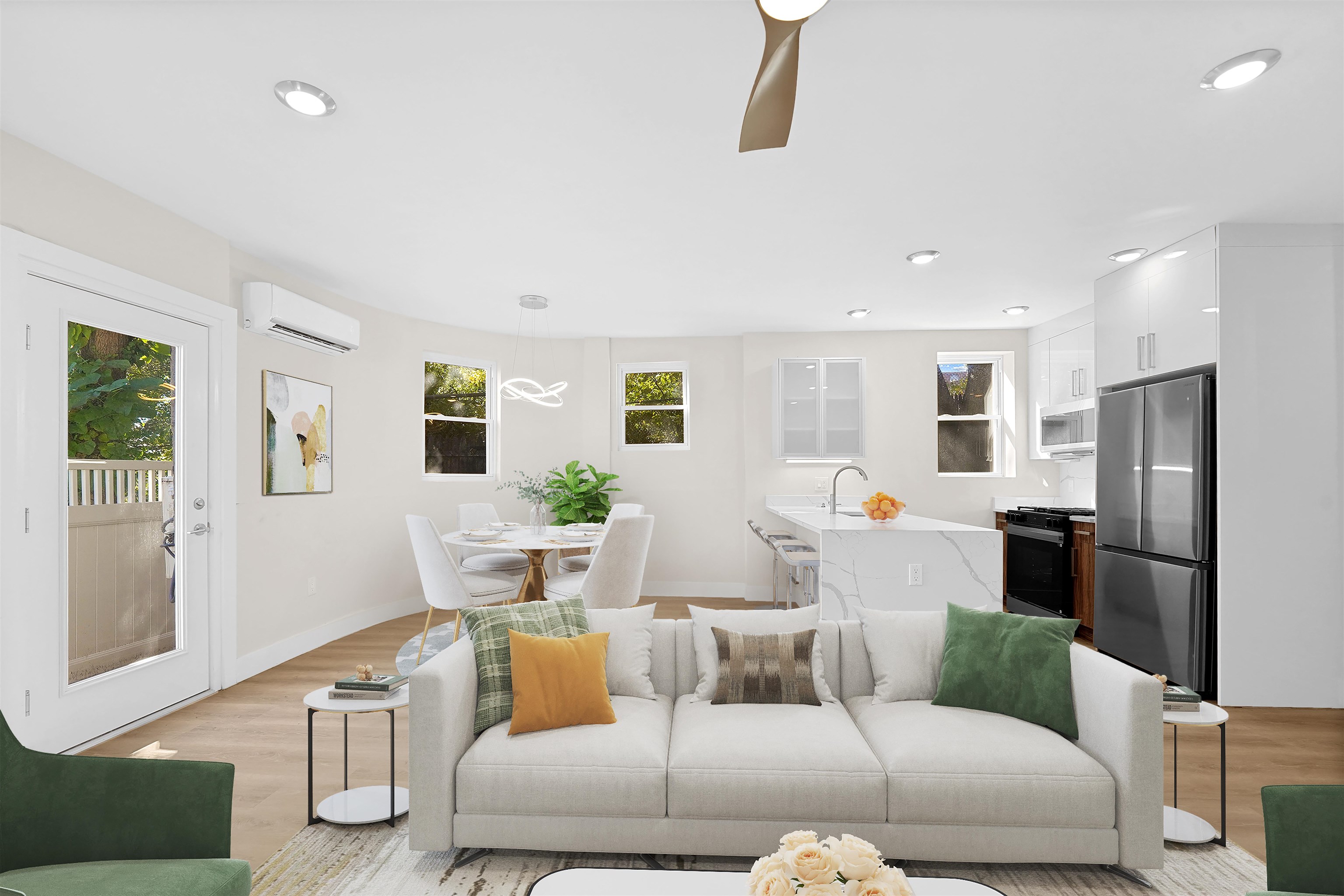 102 PALISADE AVE - Photo 1