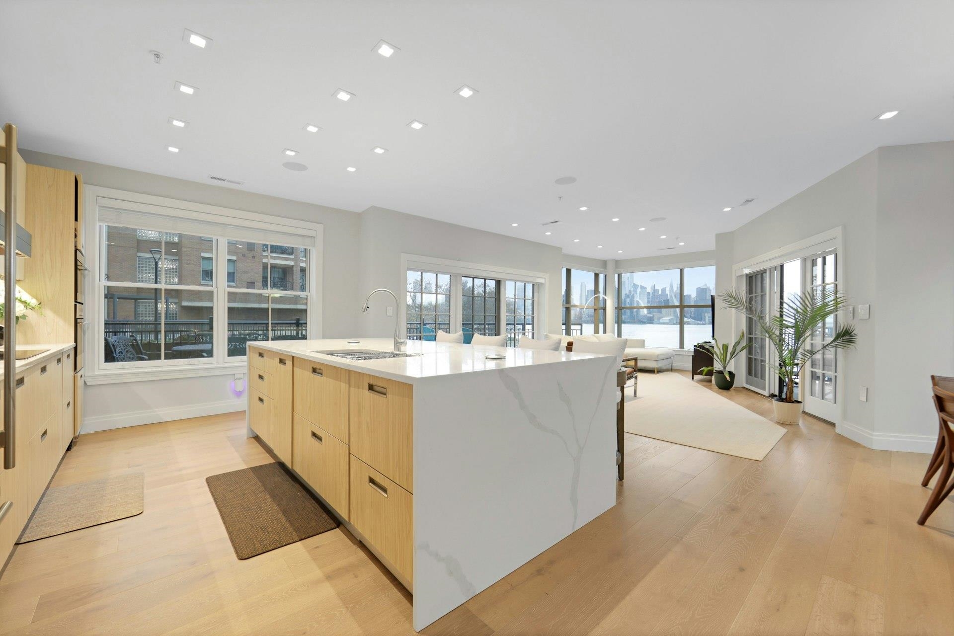 22 AVENUE AT PORT IMPERIAL - Photo 4