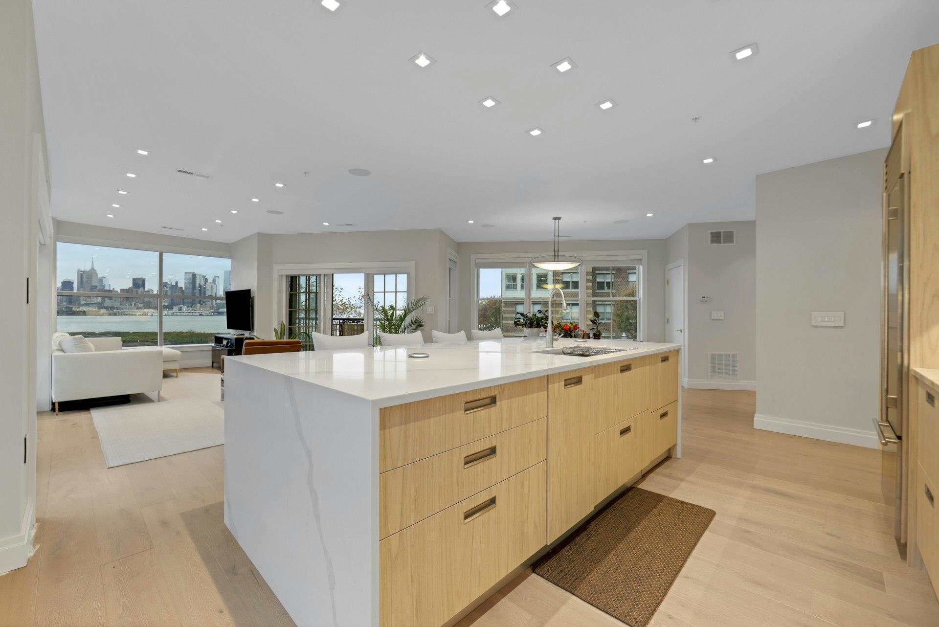 22 AVENUE AT PORT IMPERIAL - Photo 5