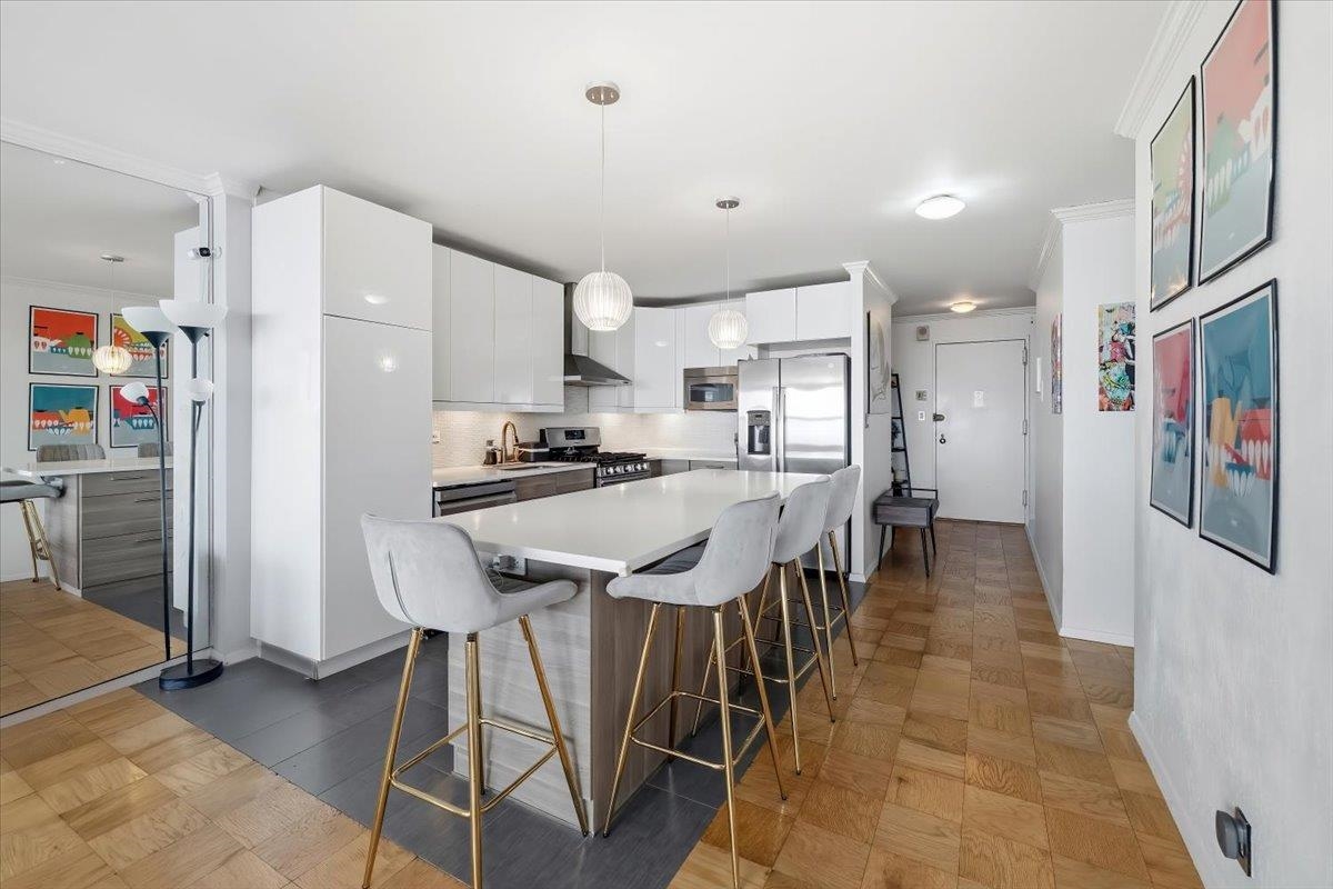 7000 BLVD EAST - Photo 3