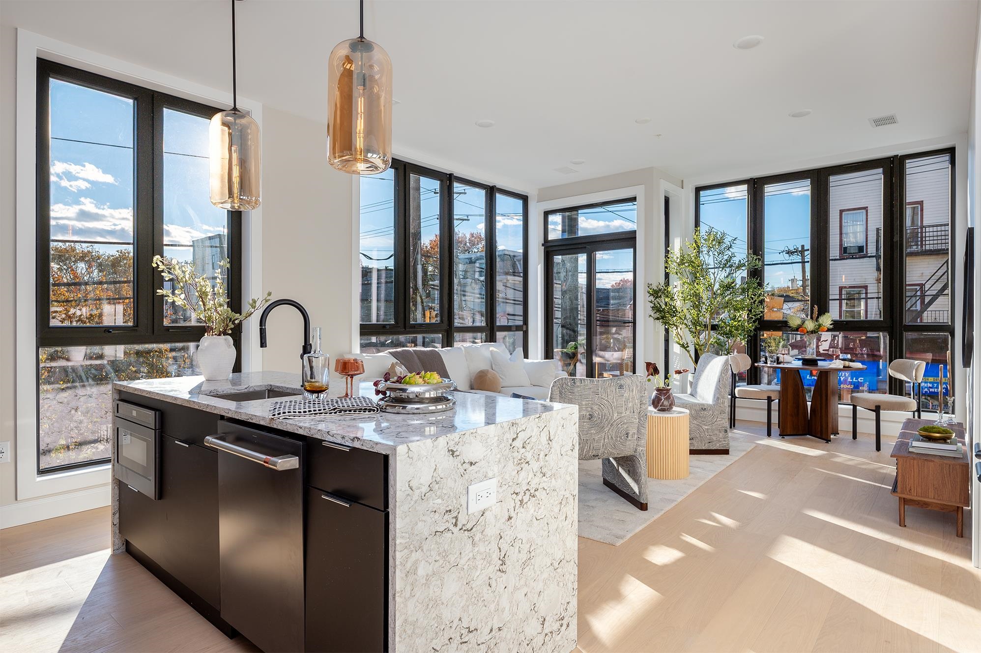 10 SOUTH ST - Photo 2