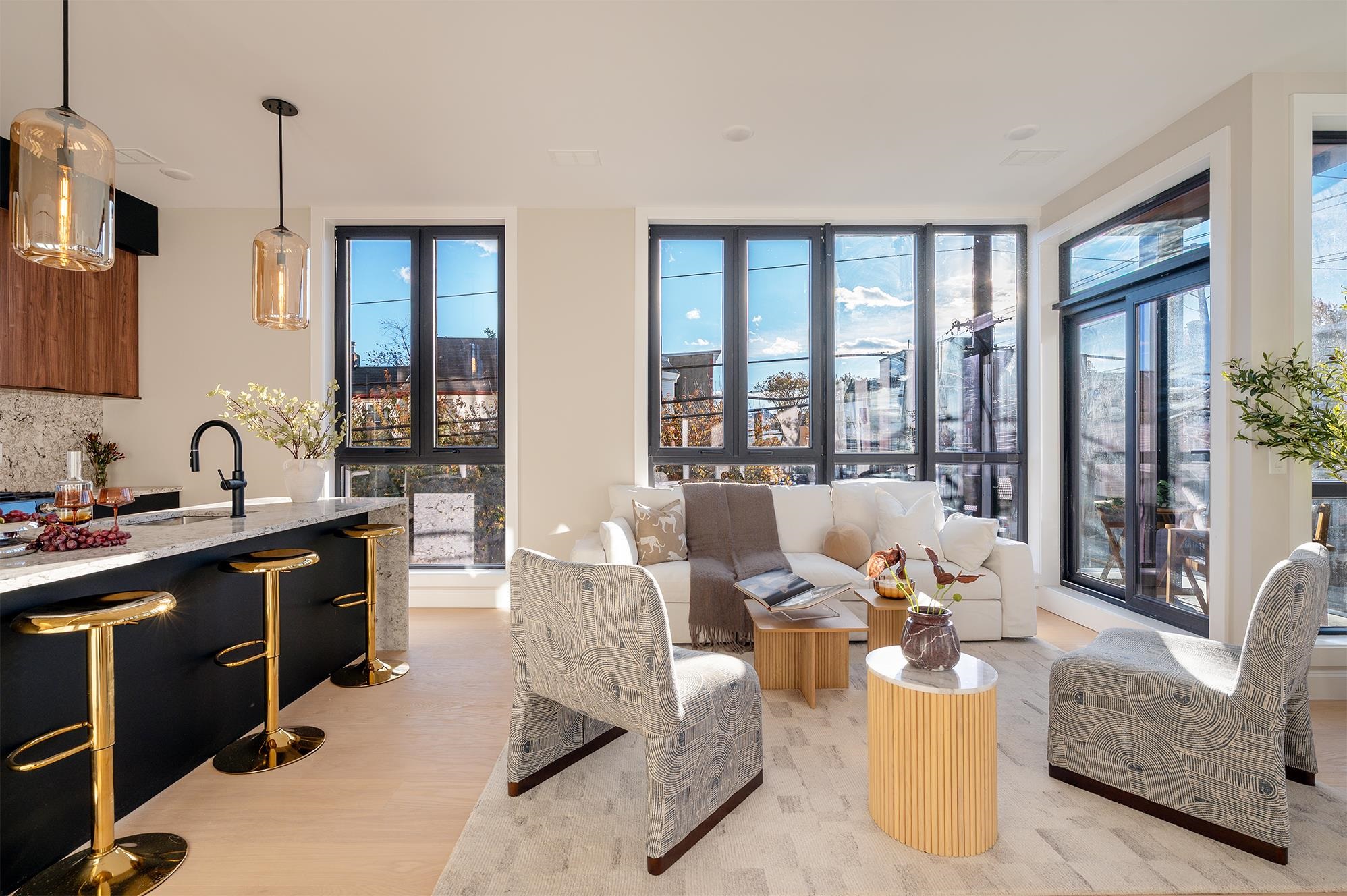 10 SOUTH ST - Photo 4