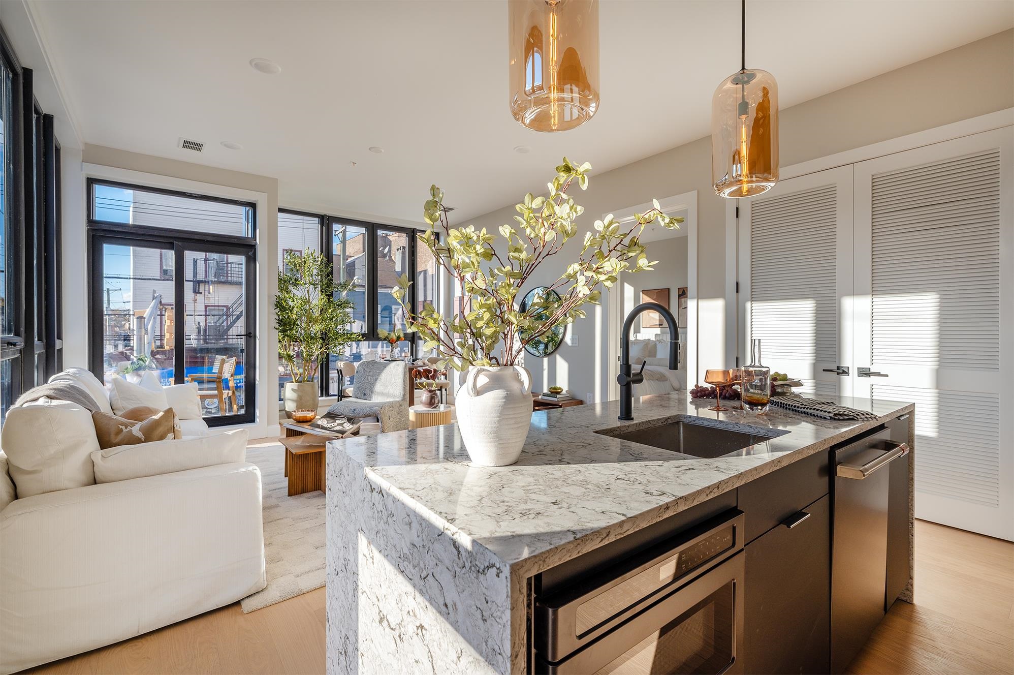 10 SOUTH ST - Photo 2