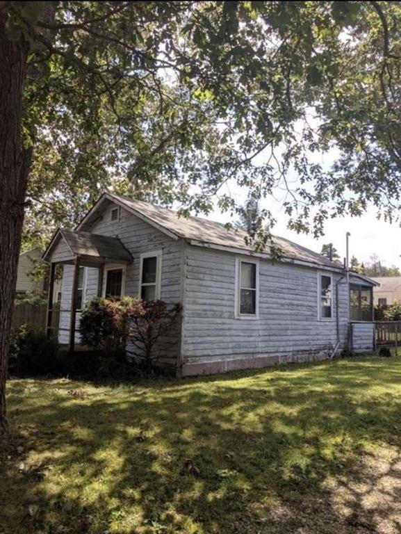 480 WEST END AVE - Photo 1