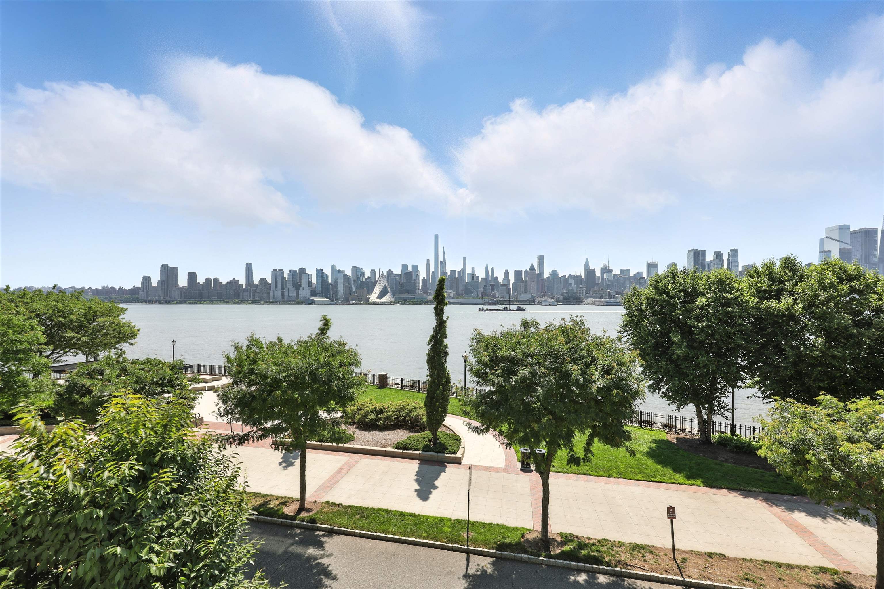 1000 AVENUE AT PORT IMPERIAL #703