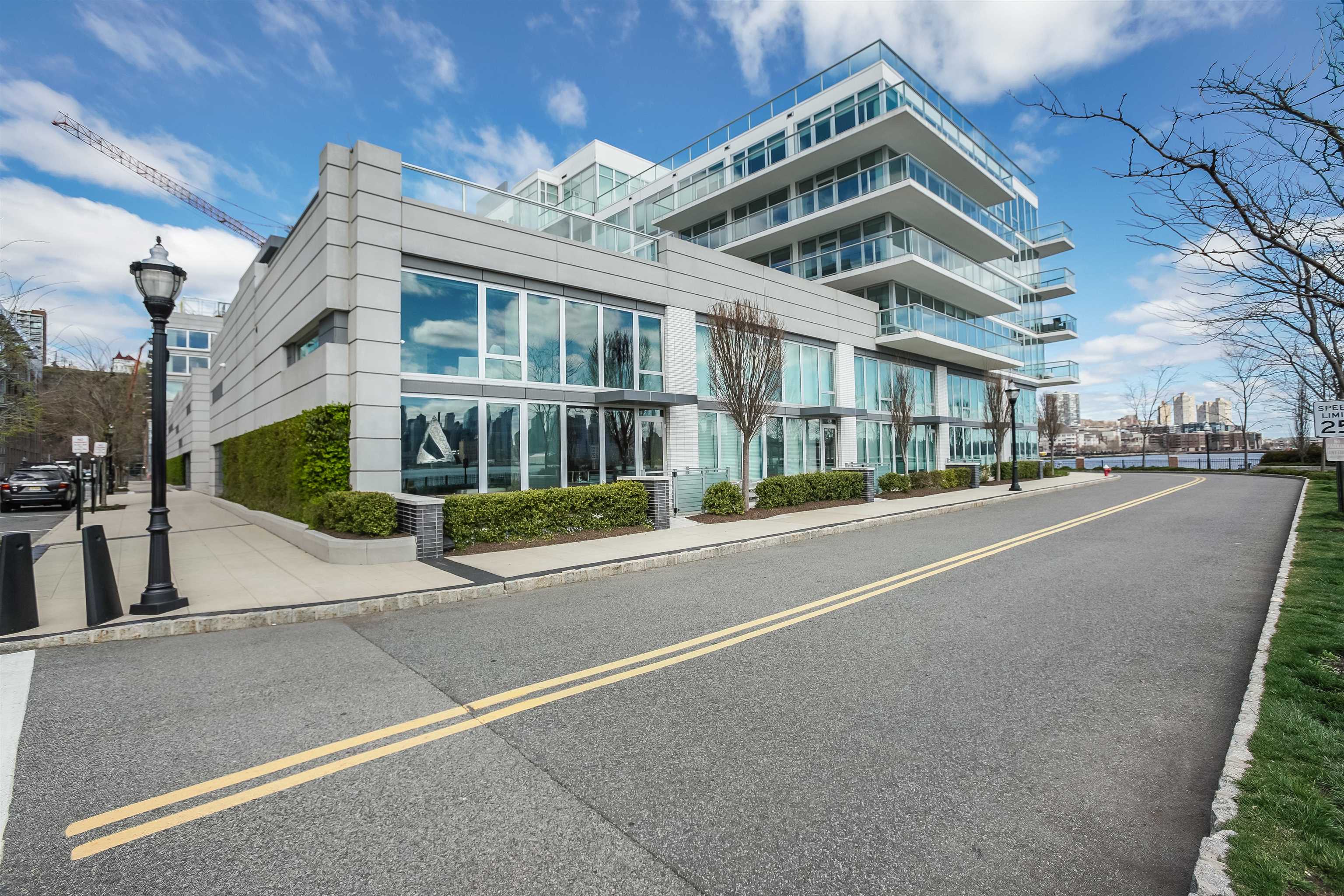 1000 AVENUE AT PORT IMPERIAL #703