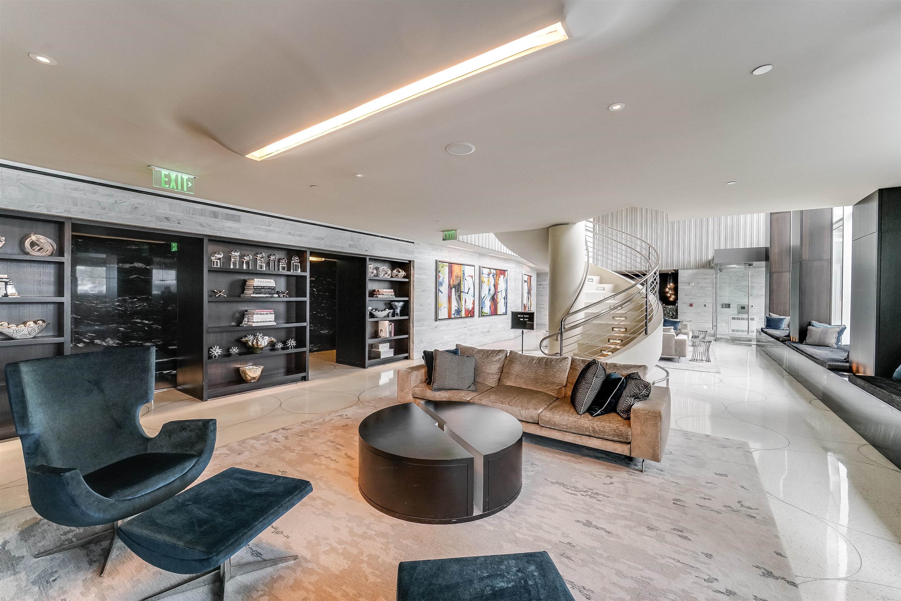 1000 AVENUE AT PORT IMPERIAL #703