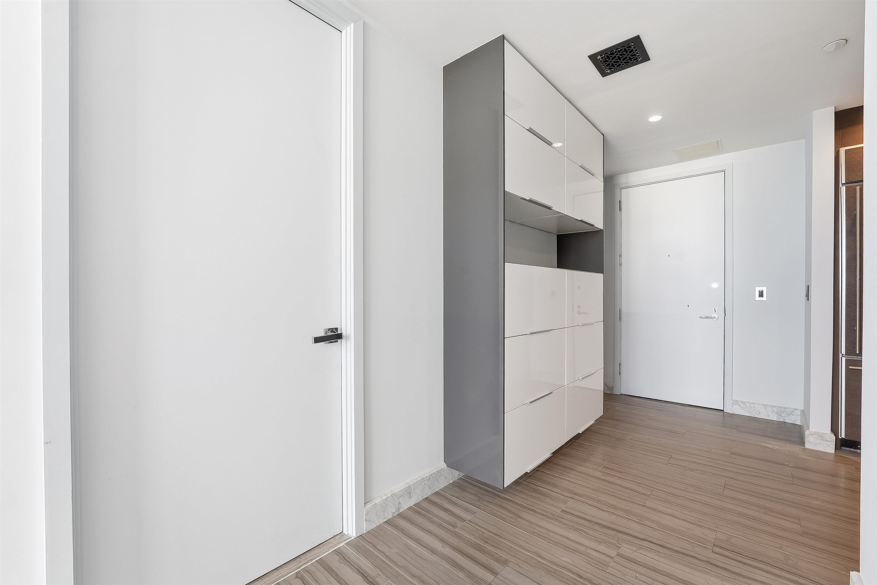 1000 AVENUE AT PORT IMPERIAL #703