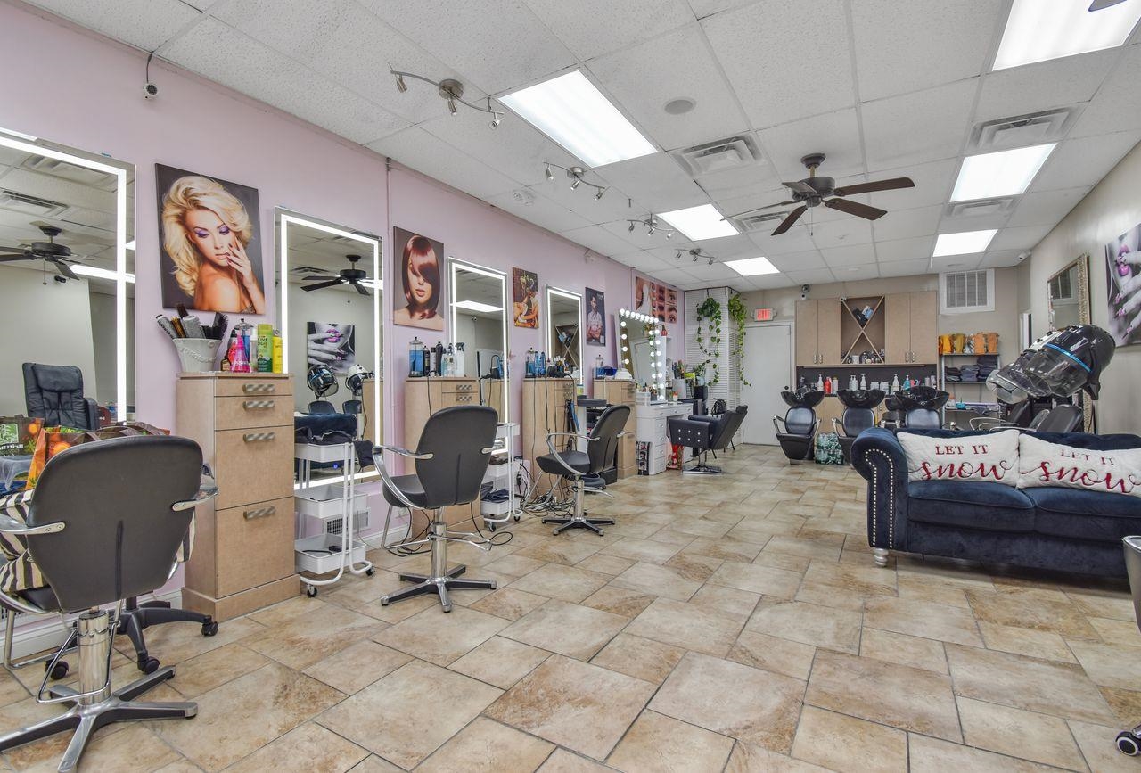 358 BROADWAY - Photo 2