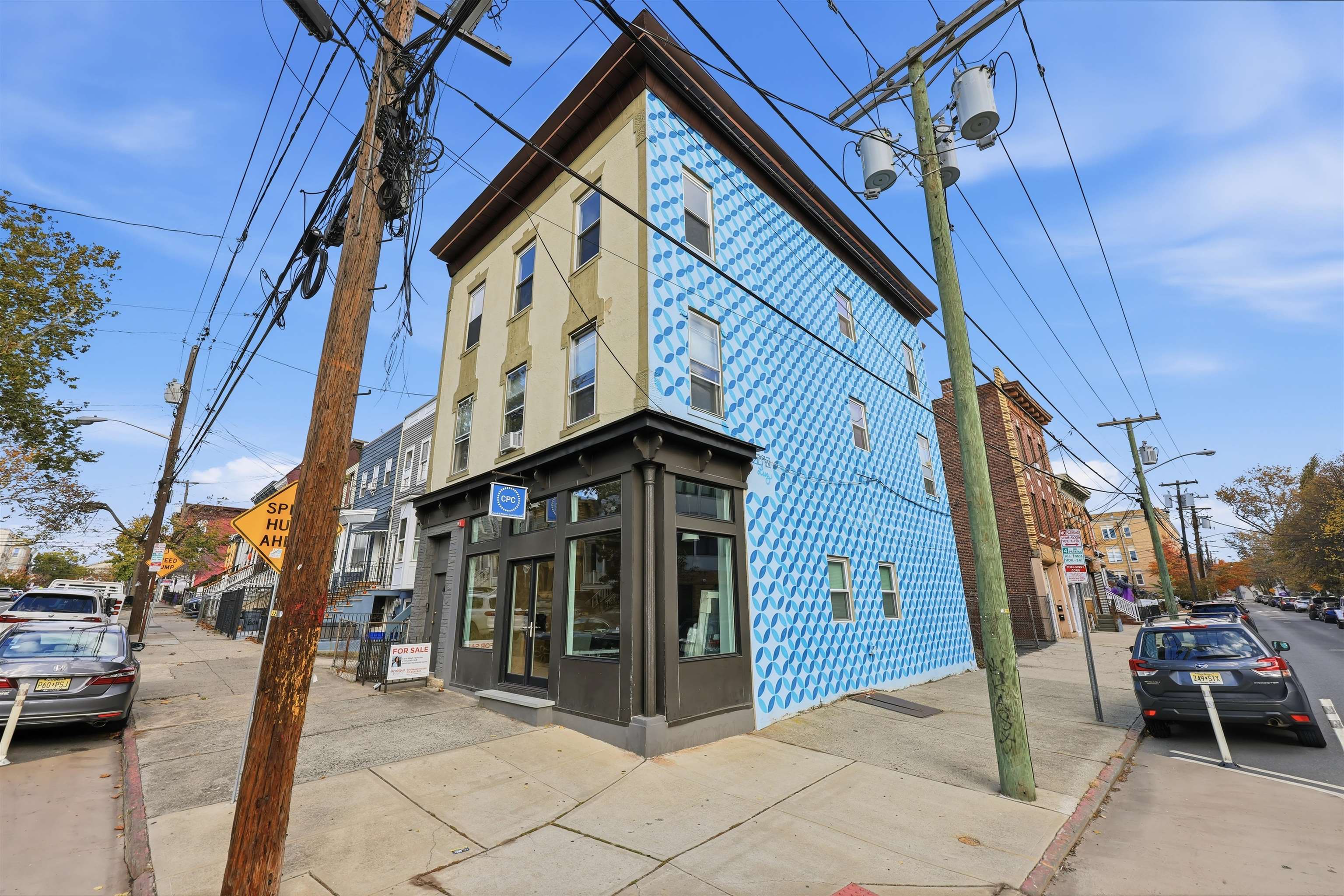 76 BOWERS ST - Photo 1