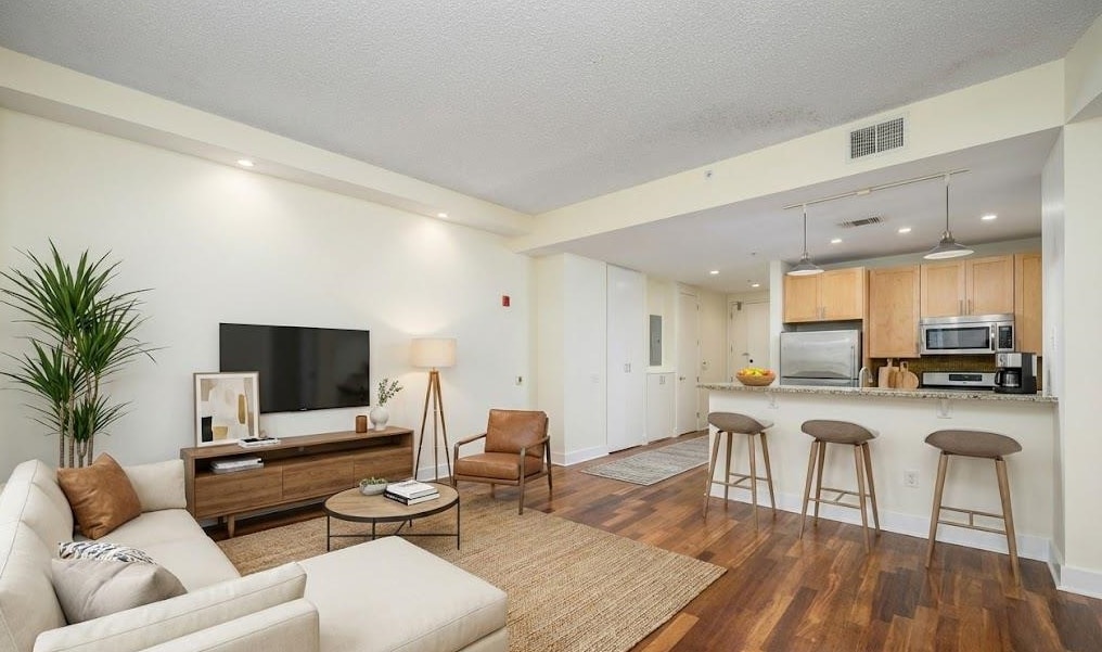 159 2ND ST - Photo 1