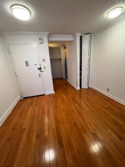 7002 BLVD EAST - Photo 4