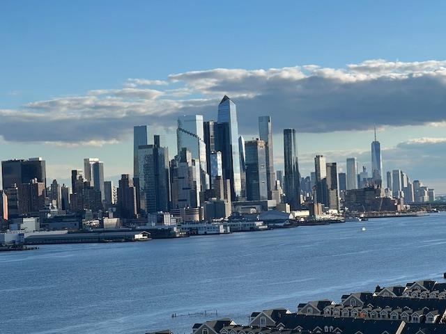 7002 BLVD EAST - Photo 5