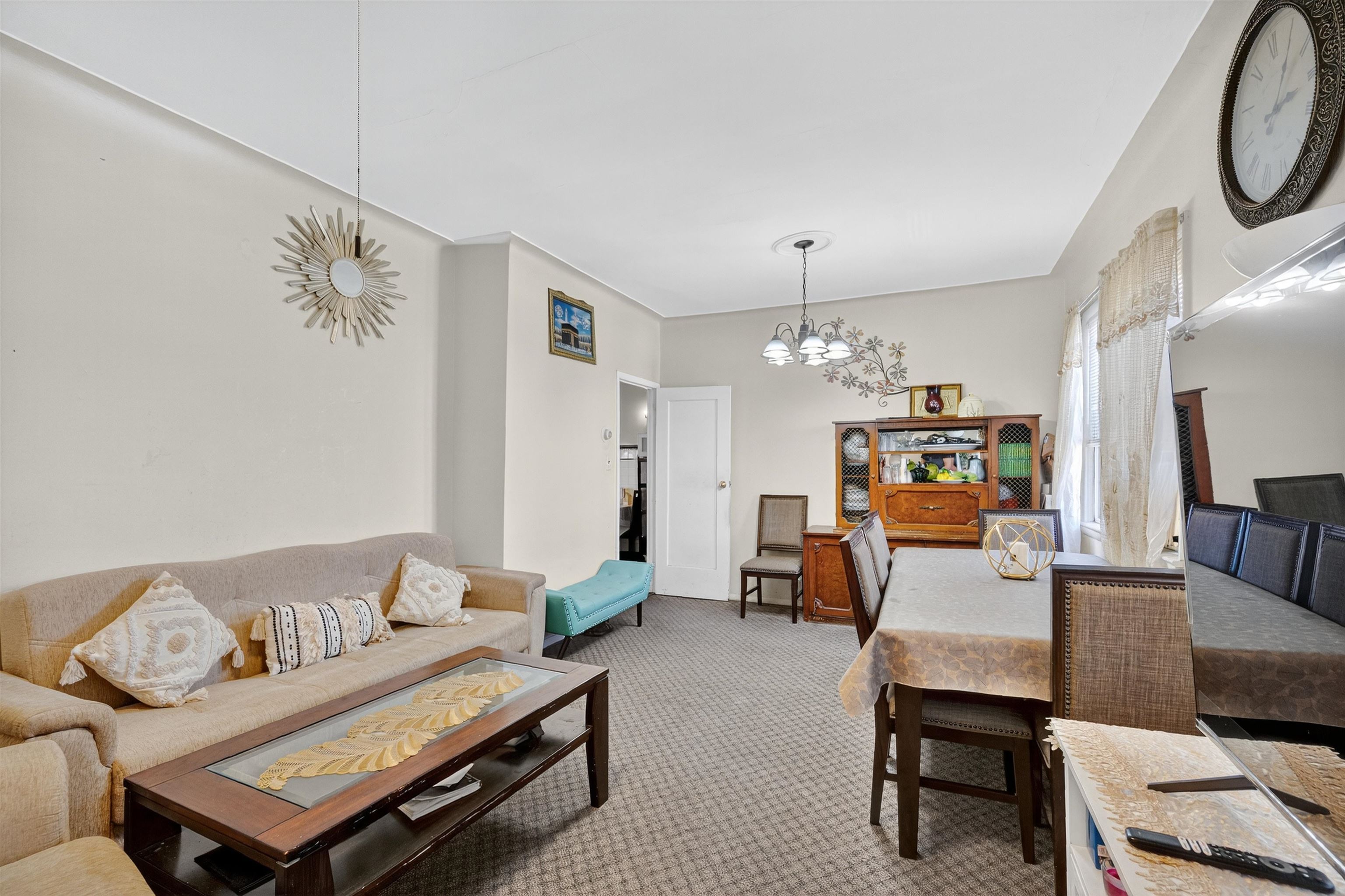 98 WEST 49TH ST - Photo 3