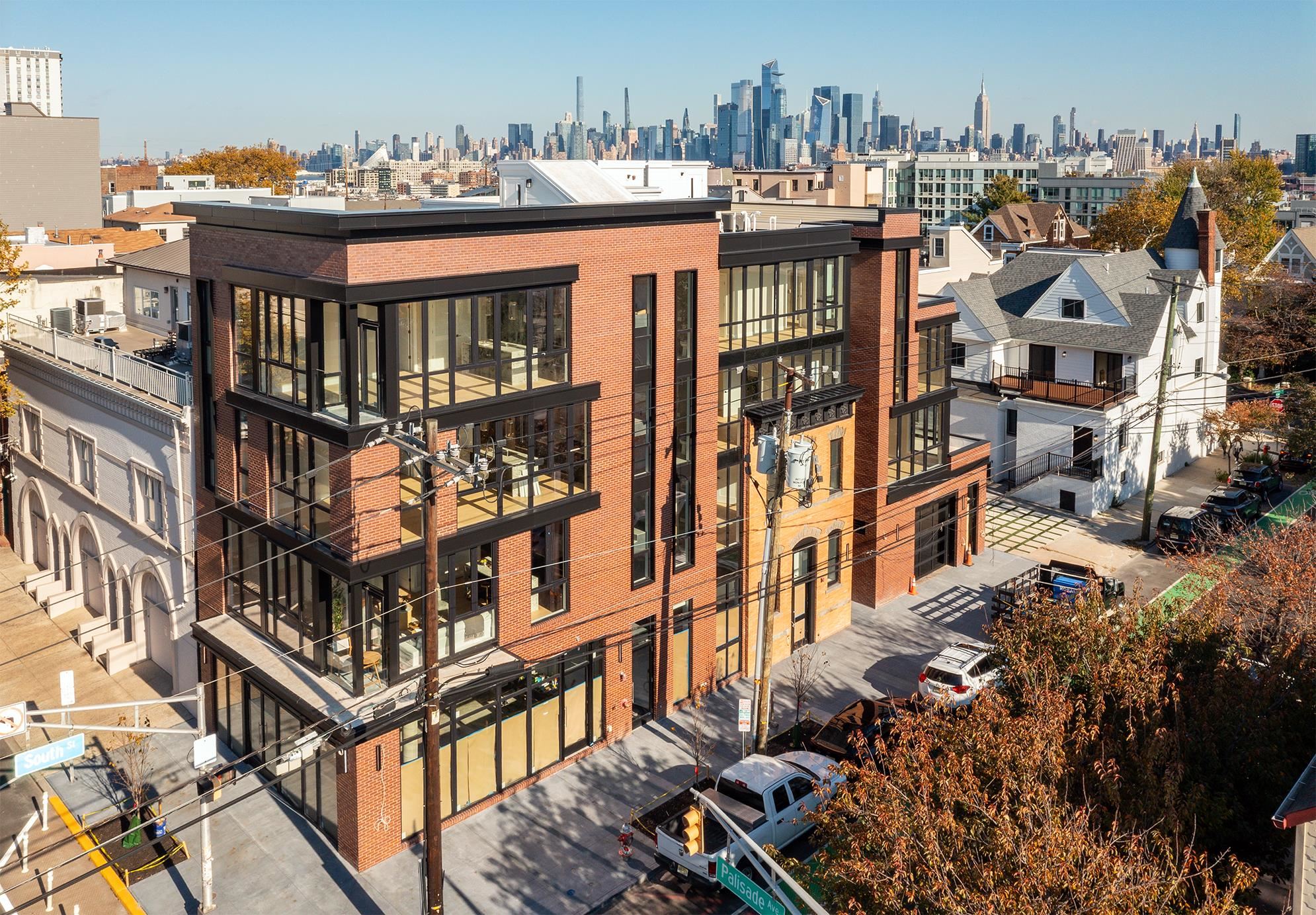 10 SOUTH ST - Photo 2