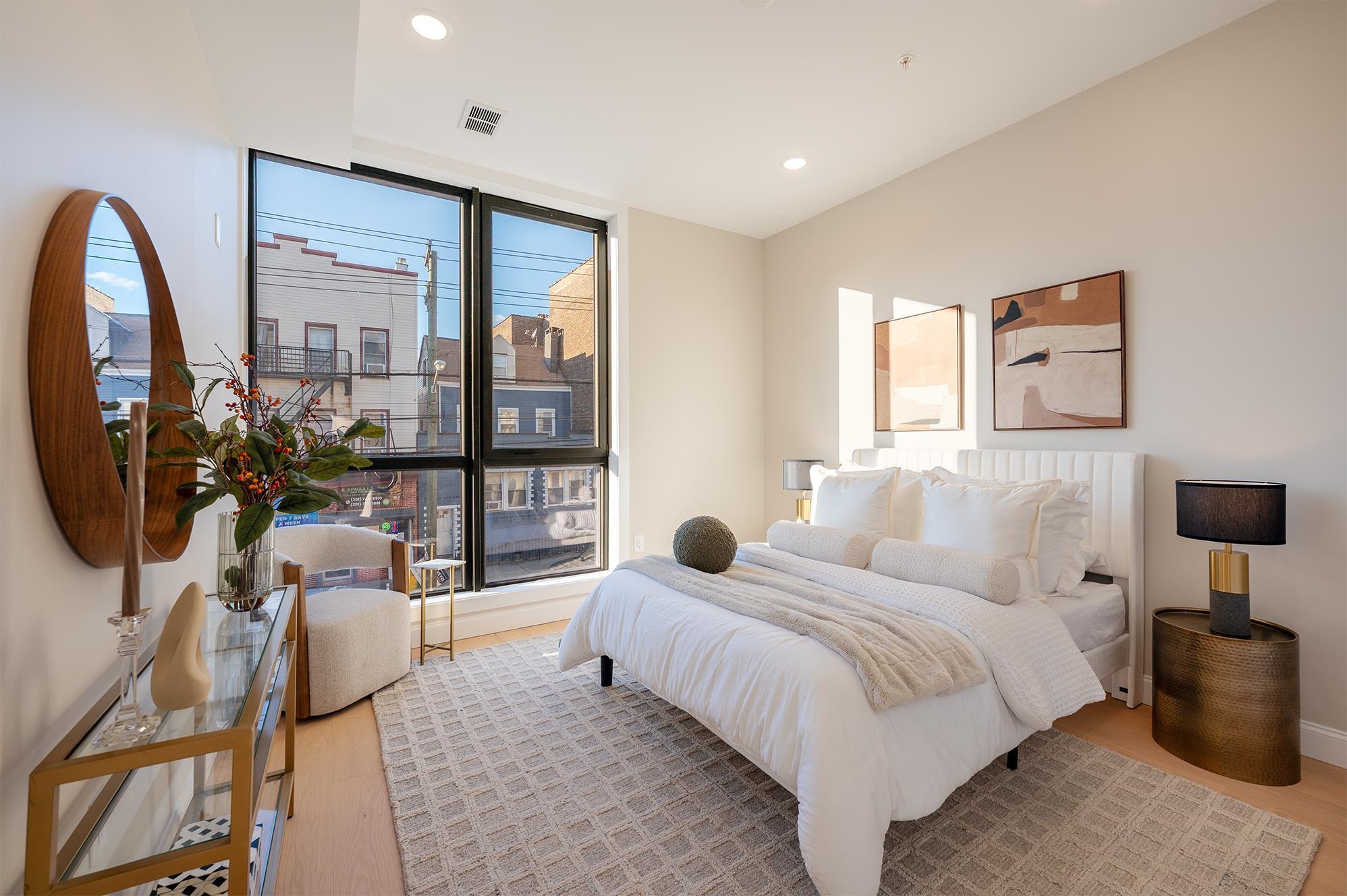 10 SOUTH ST - Photo 5