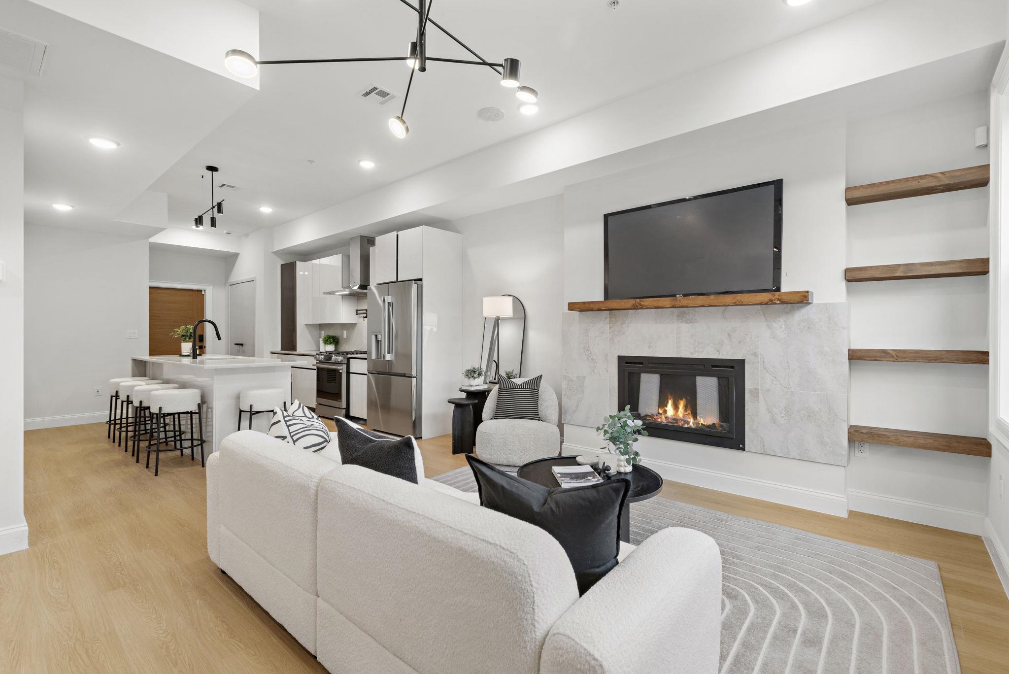 192 CAMBRIDGE AVE - Photo 5