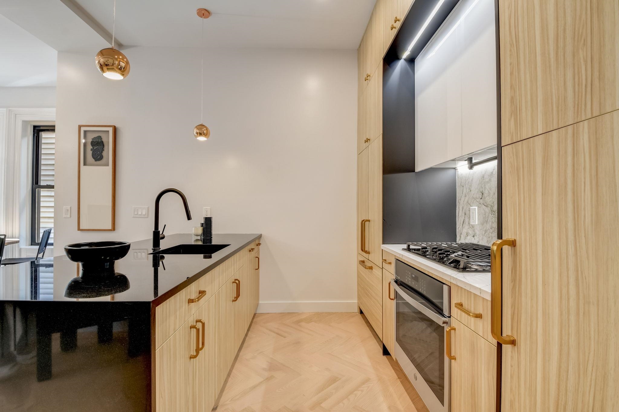 278 PACIFIC AVE - Photo 3