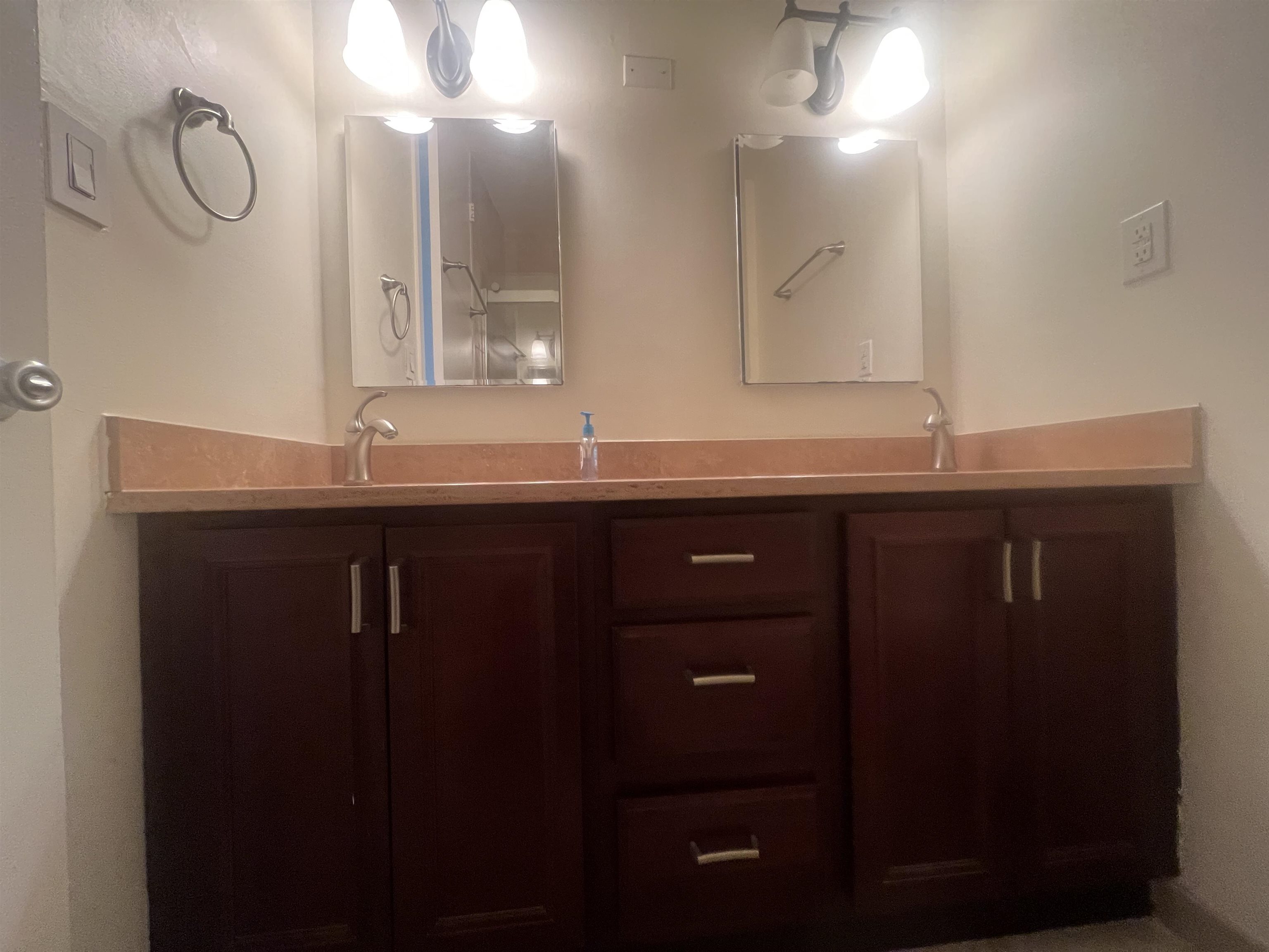 7000 BLVD EAST #18C