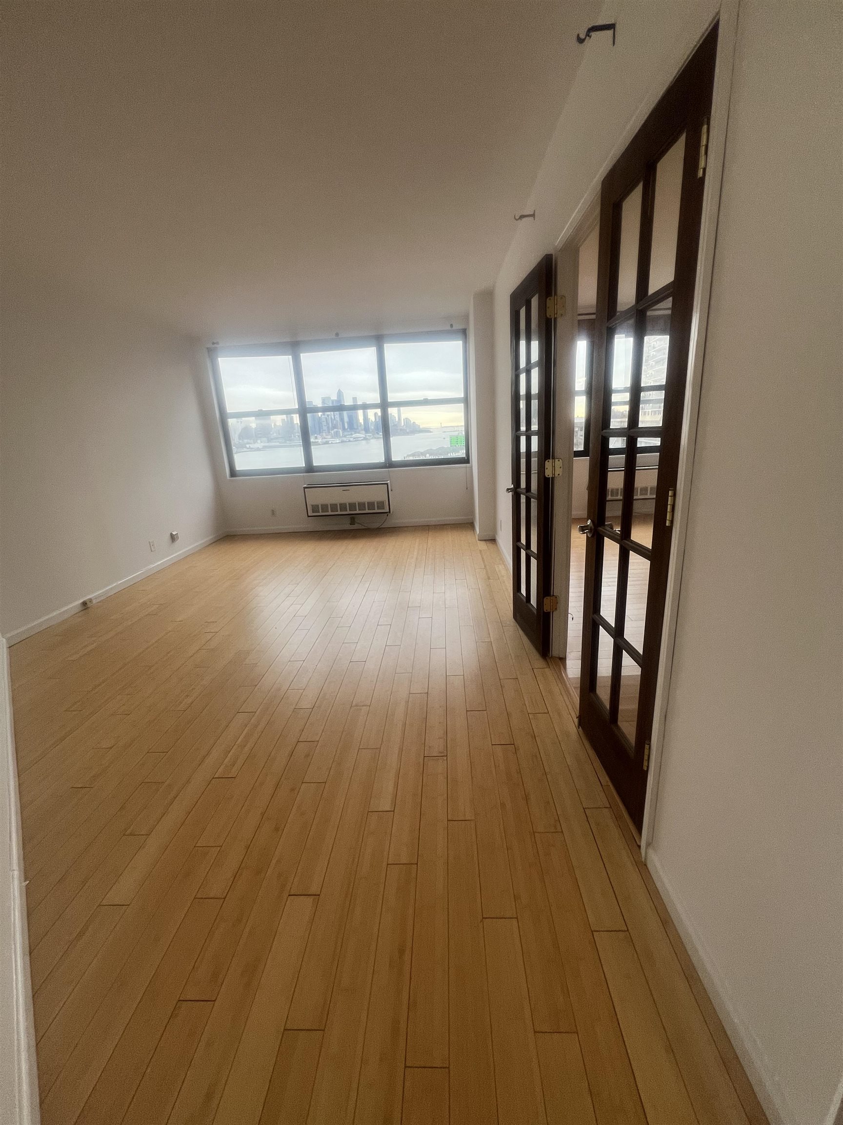 7000 BLVD EAST #18C