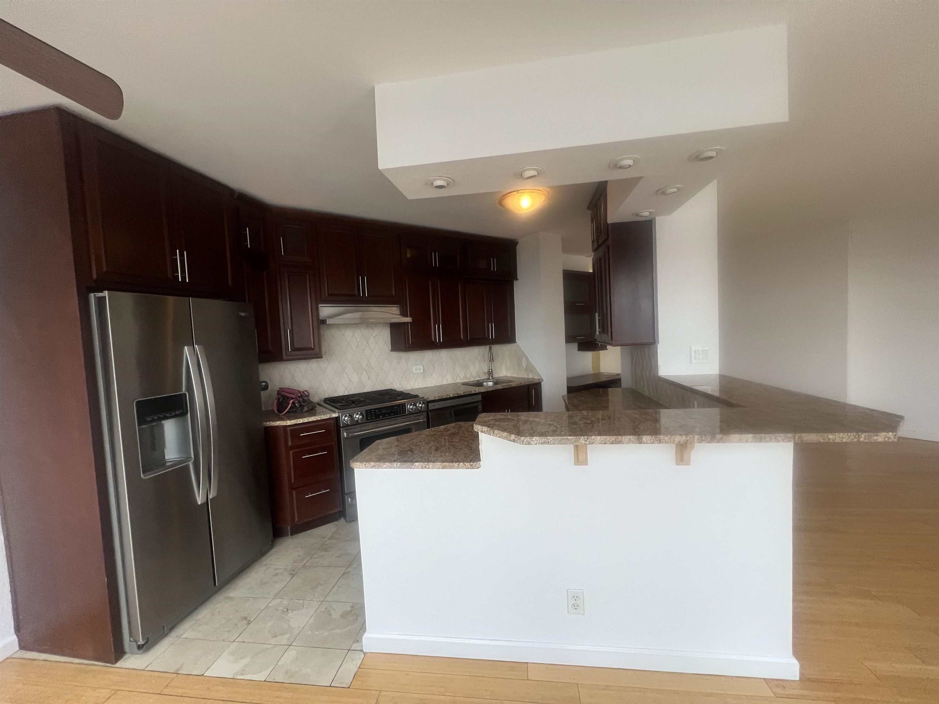 7000 BLVD EAST #18C