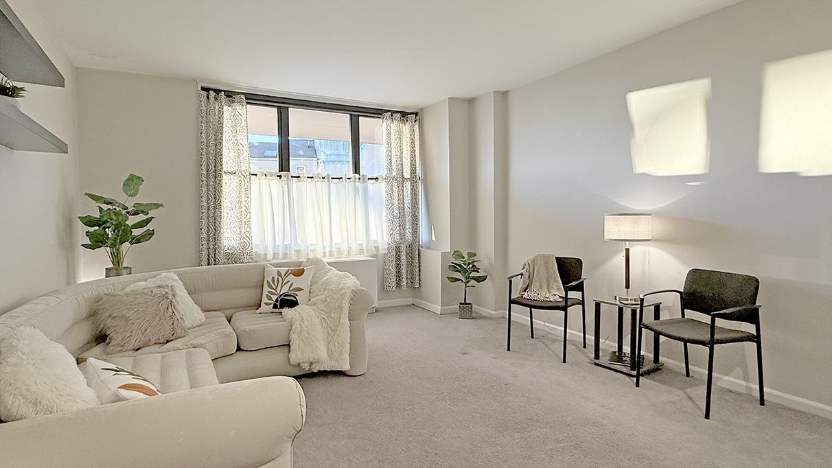 380 MOUNTAIN RD - Photo 3