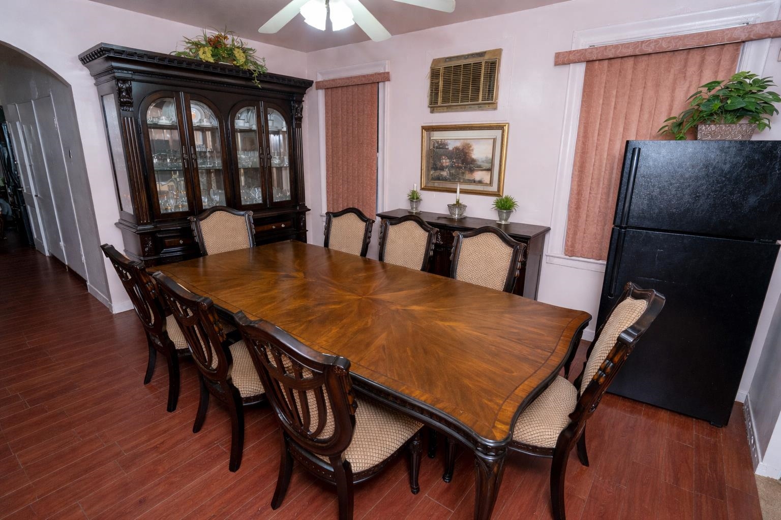 312 VAN NOSTRAND AVE - Photo 4