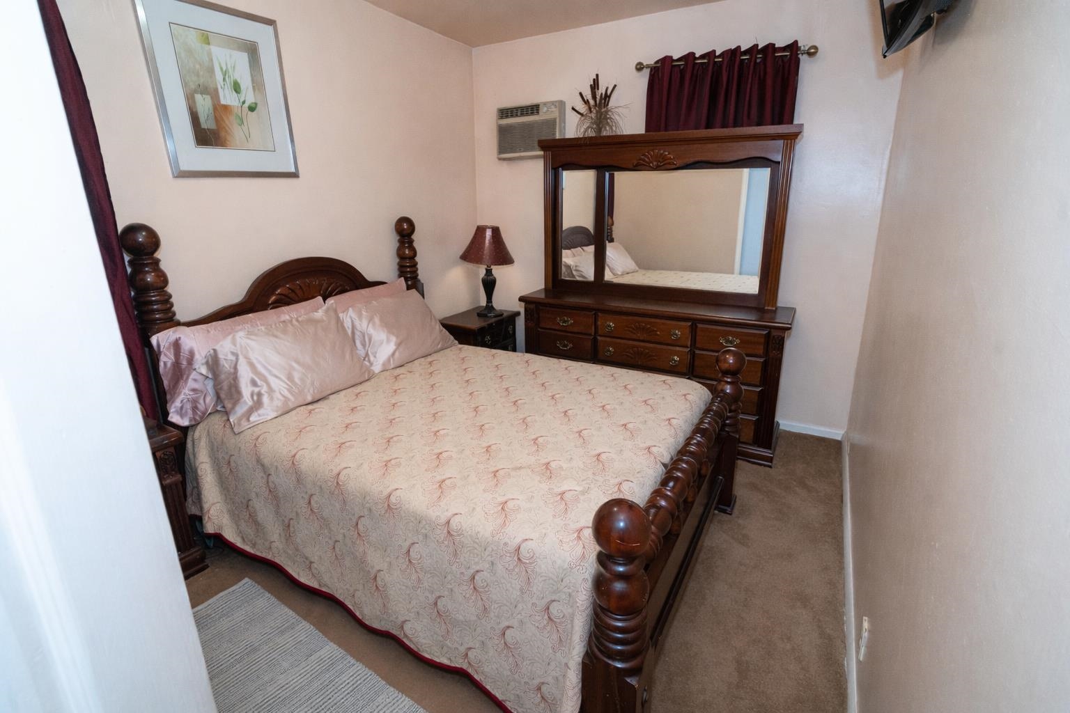 312 VAN NOSTRAND AVE