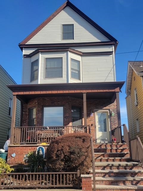 126 LORD AVE - Photo 1