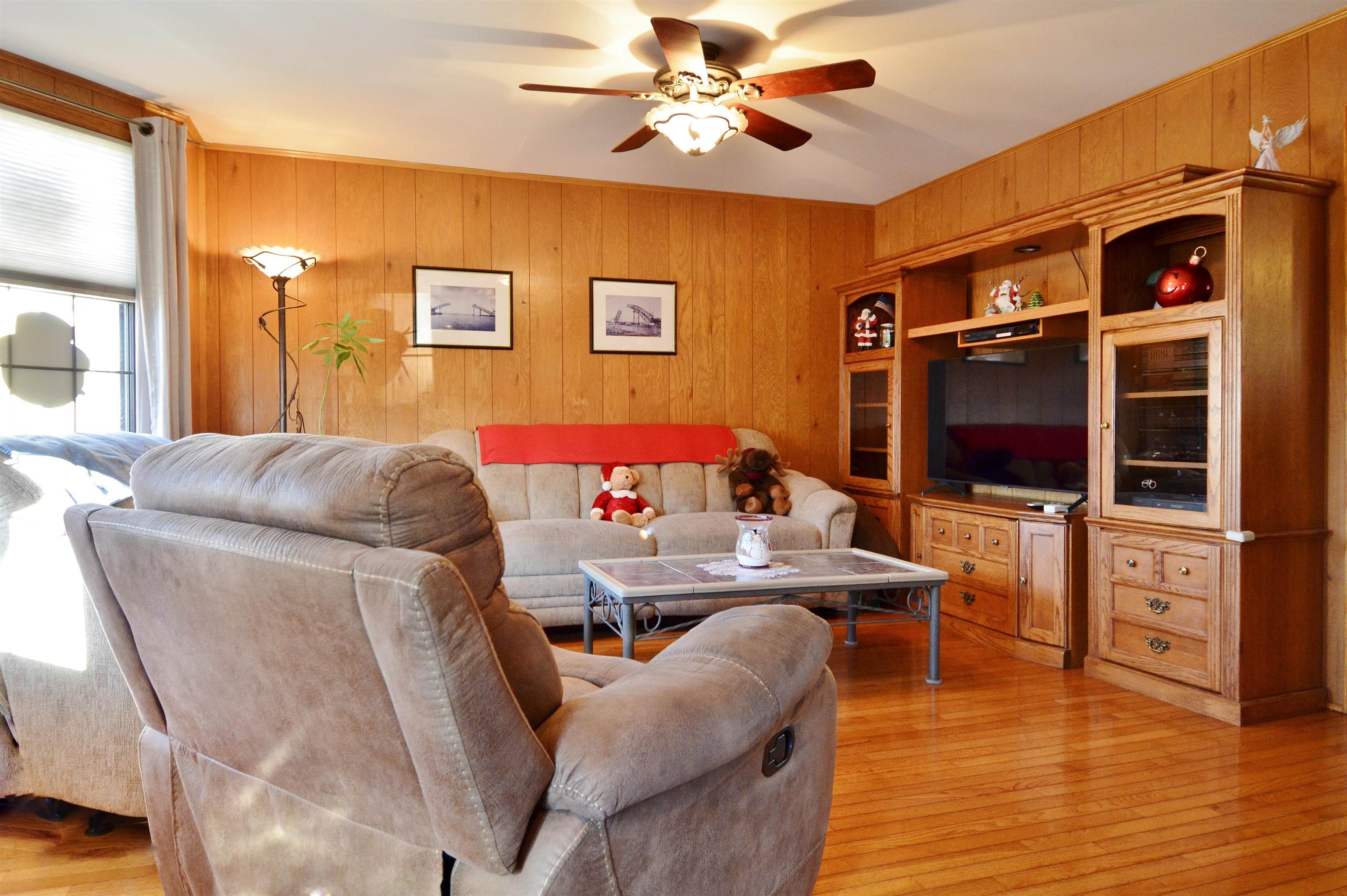 126 LORD AVE - Photo 5