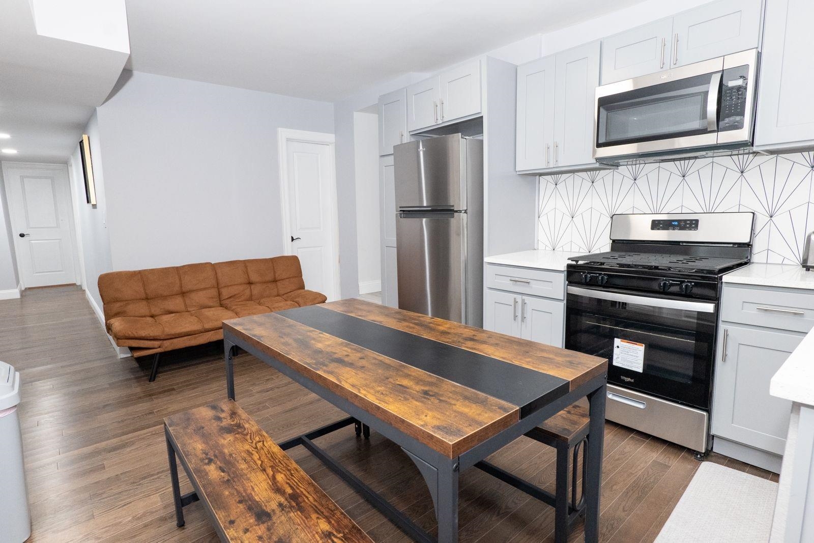 172 BEACON AVE - Photo 1