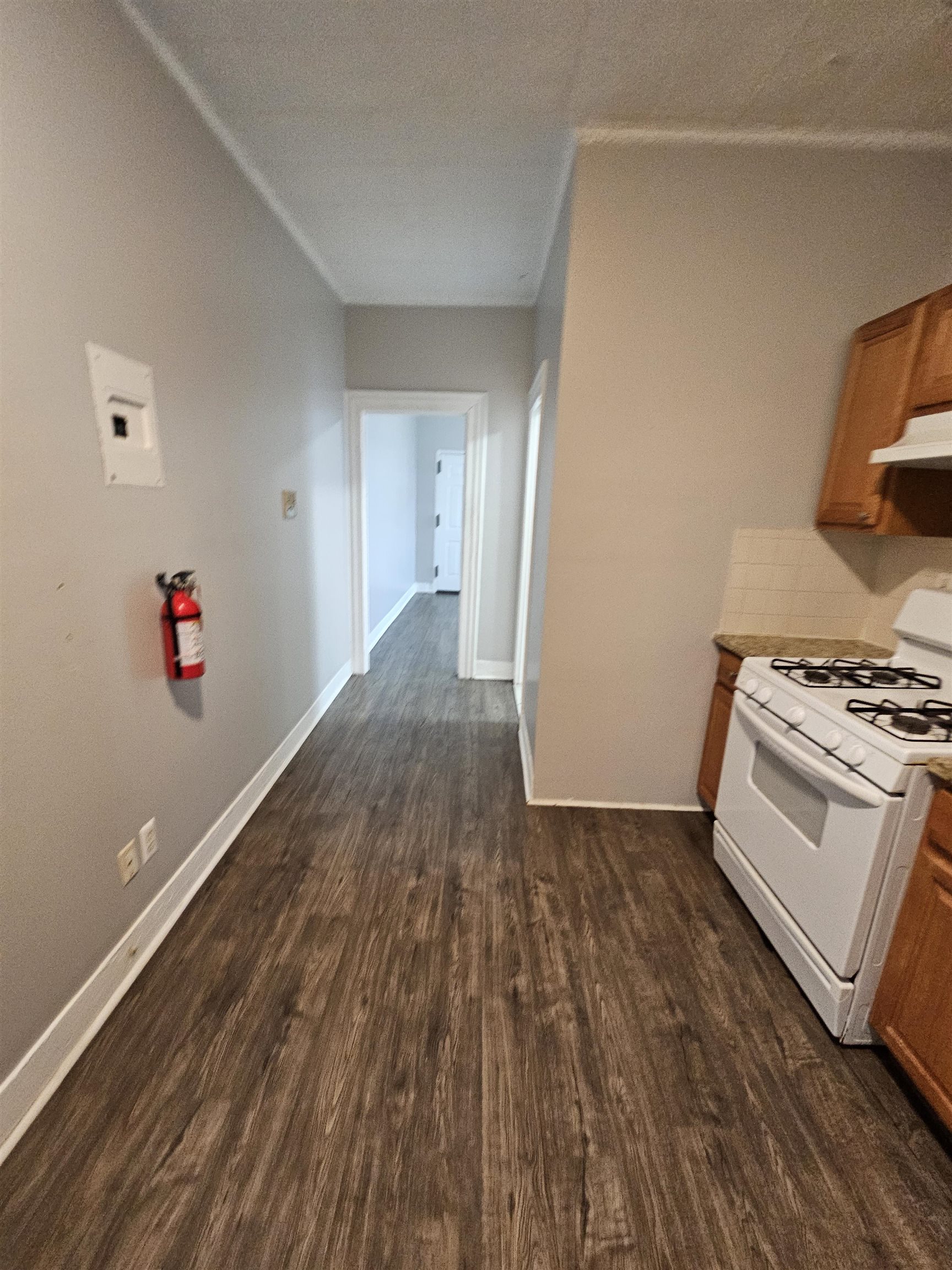 201 45TH ST - Photo 5