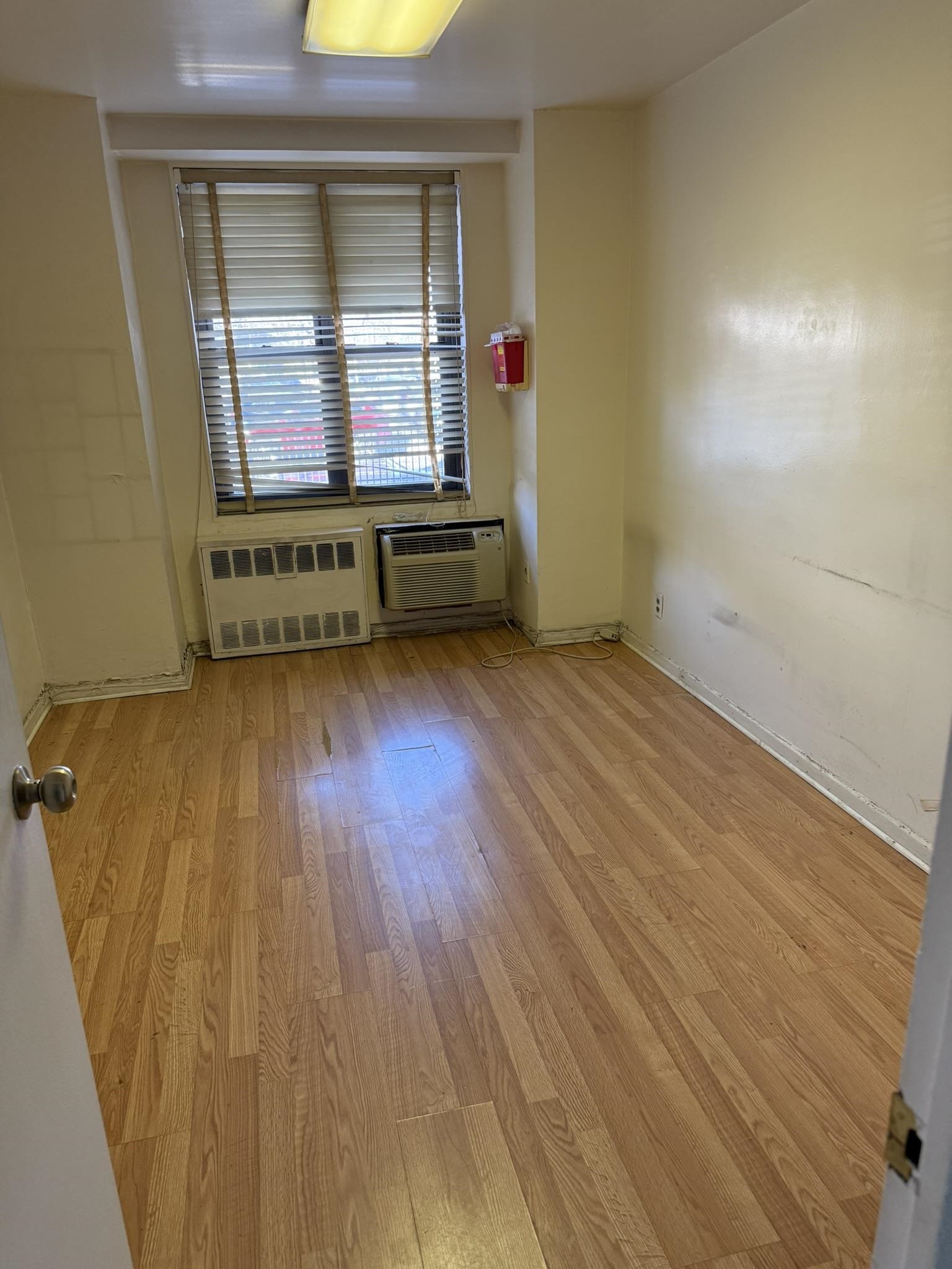 10 HURON AVE - Photo 5