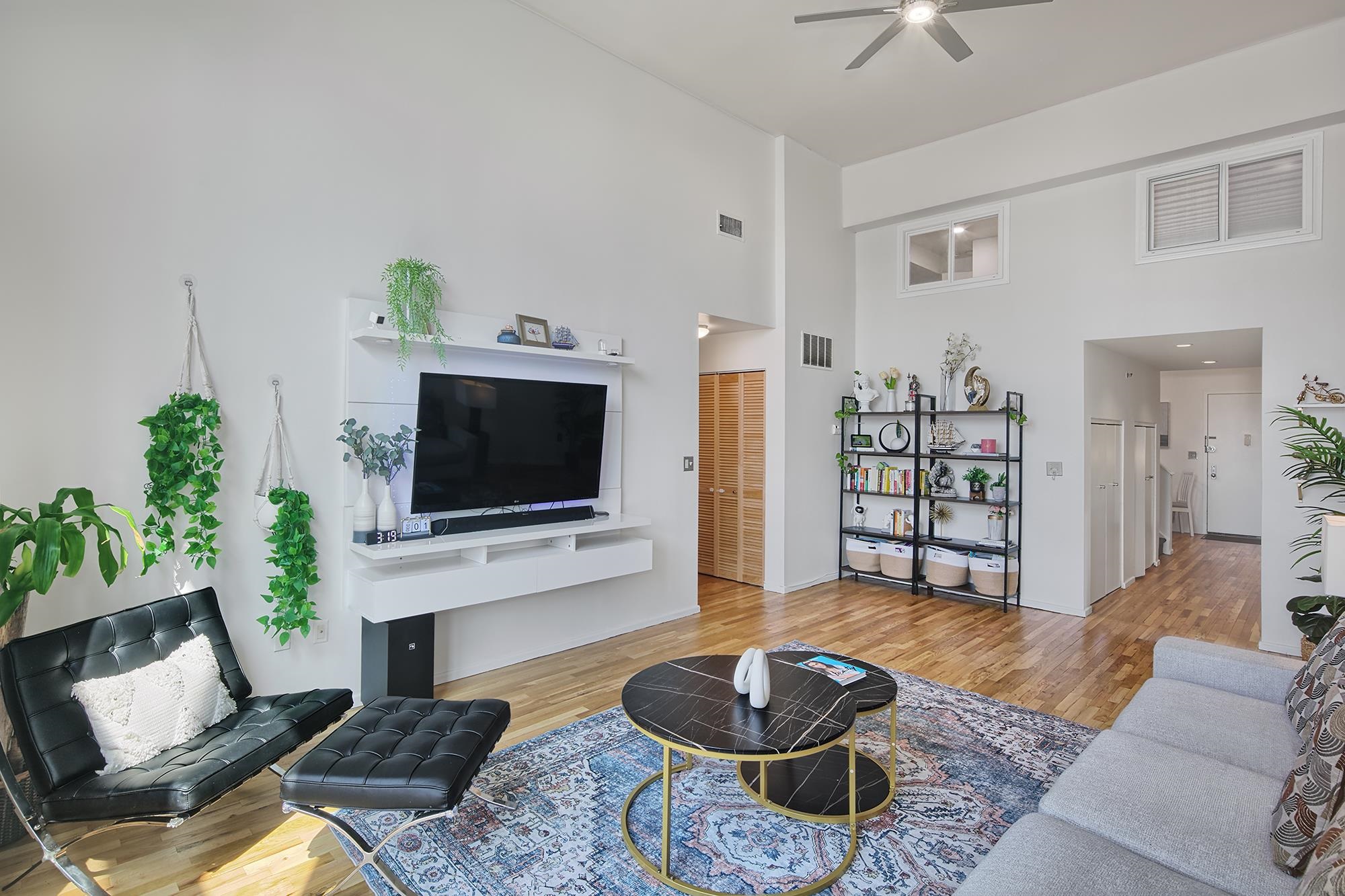 518-536 GREGORY AVE - Photo 2