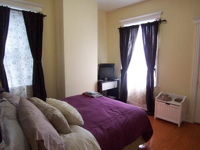 887 MONTGOMERY ST - Photo 5