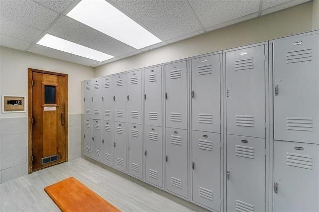 2138 HARMON COVE TOWER